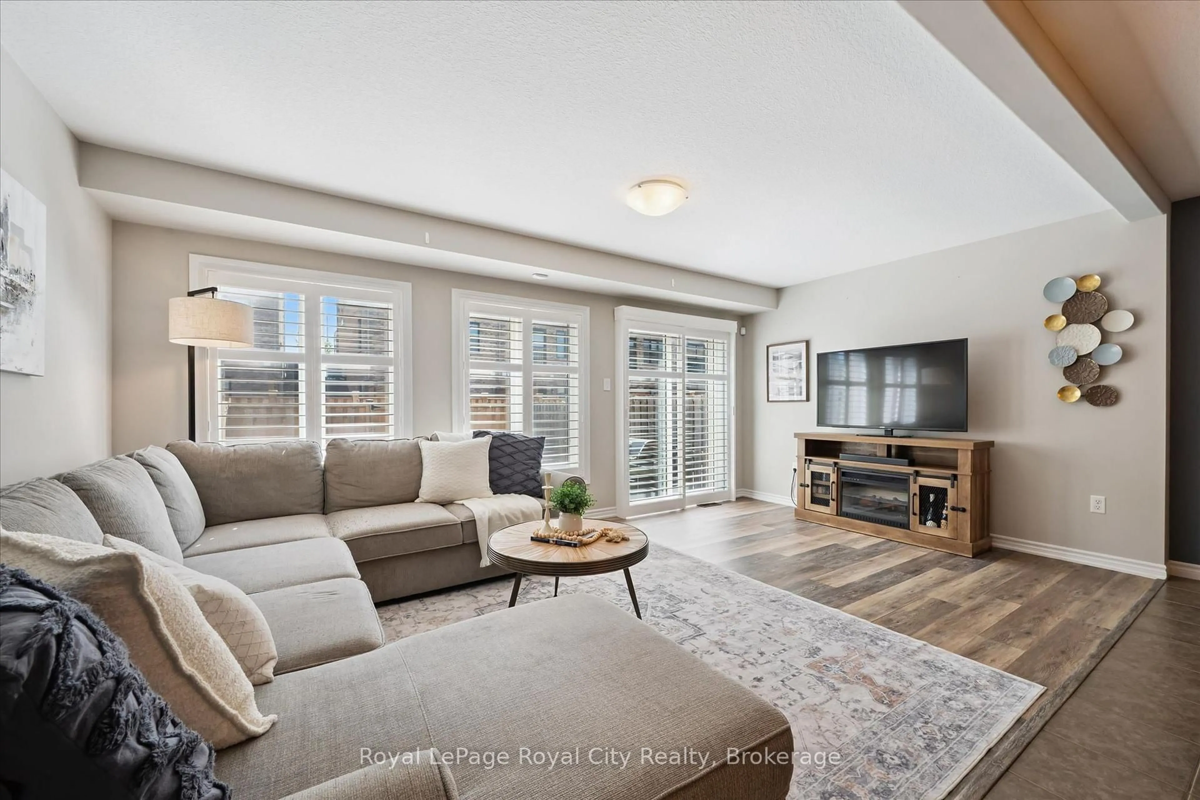 Living room with furniture, unknown for 97 Mussen St, Guelph Ontario N1E 0K2