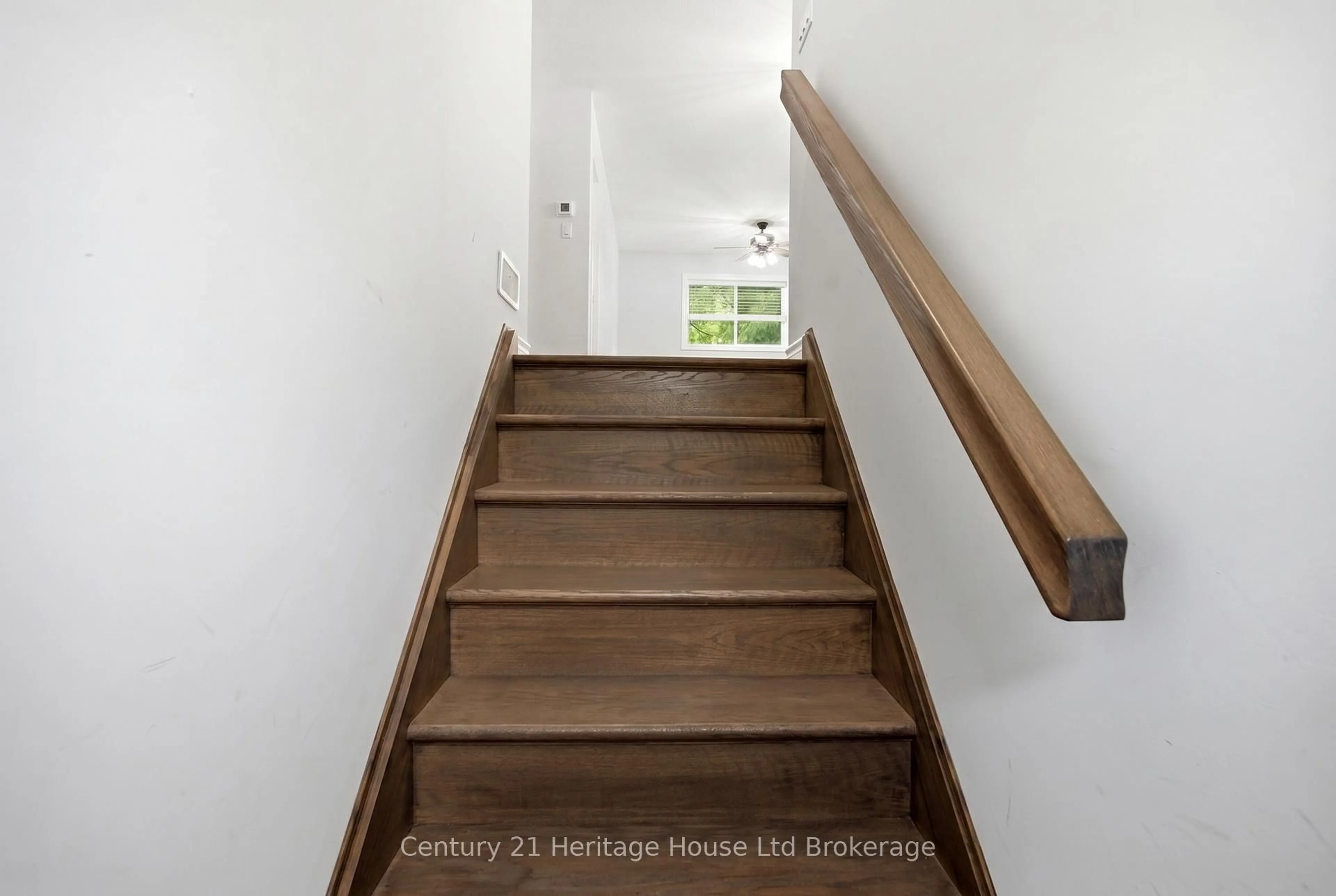 Stairs for 34 Bain St #4, Woodstock Ontario N4S 5X8