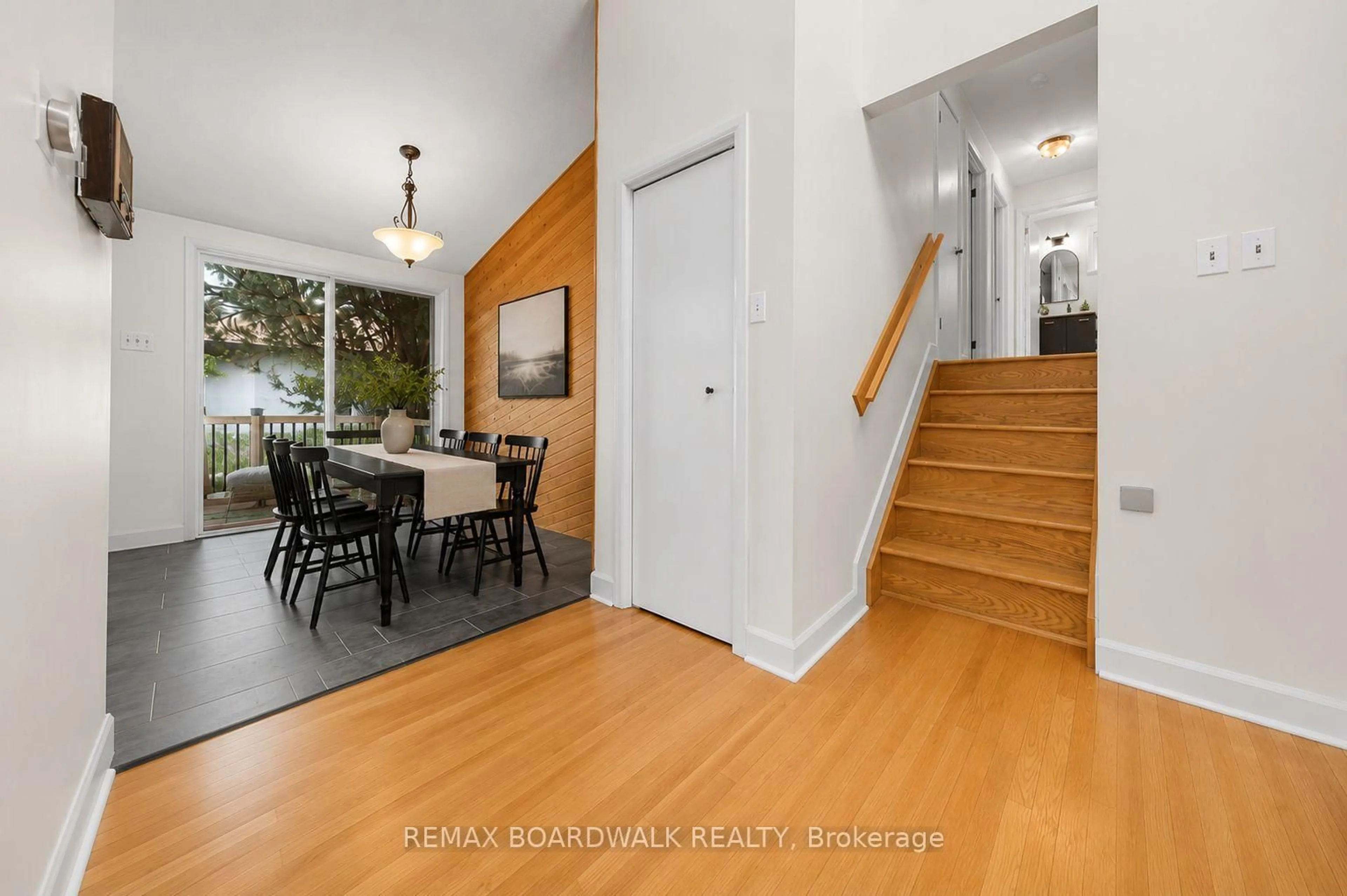 Unknown for 1219 Notting Hill Ave, Ottawa Ontario K1V 6T6