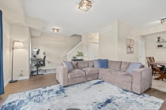 39 Kay Cres #20, Guelph 4