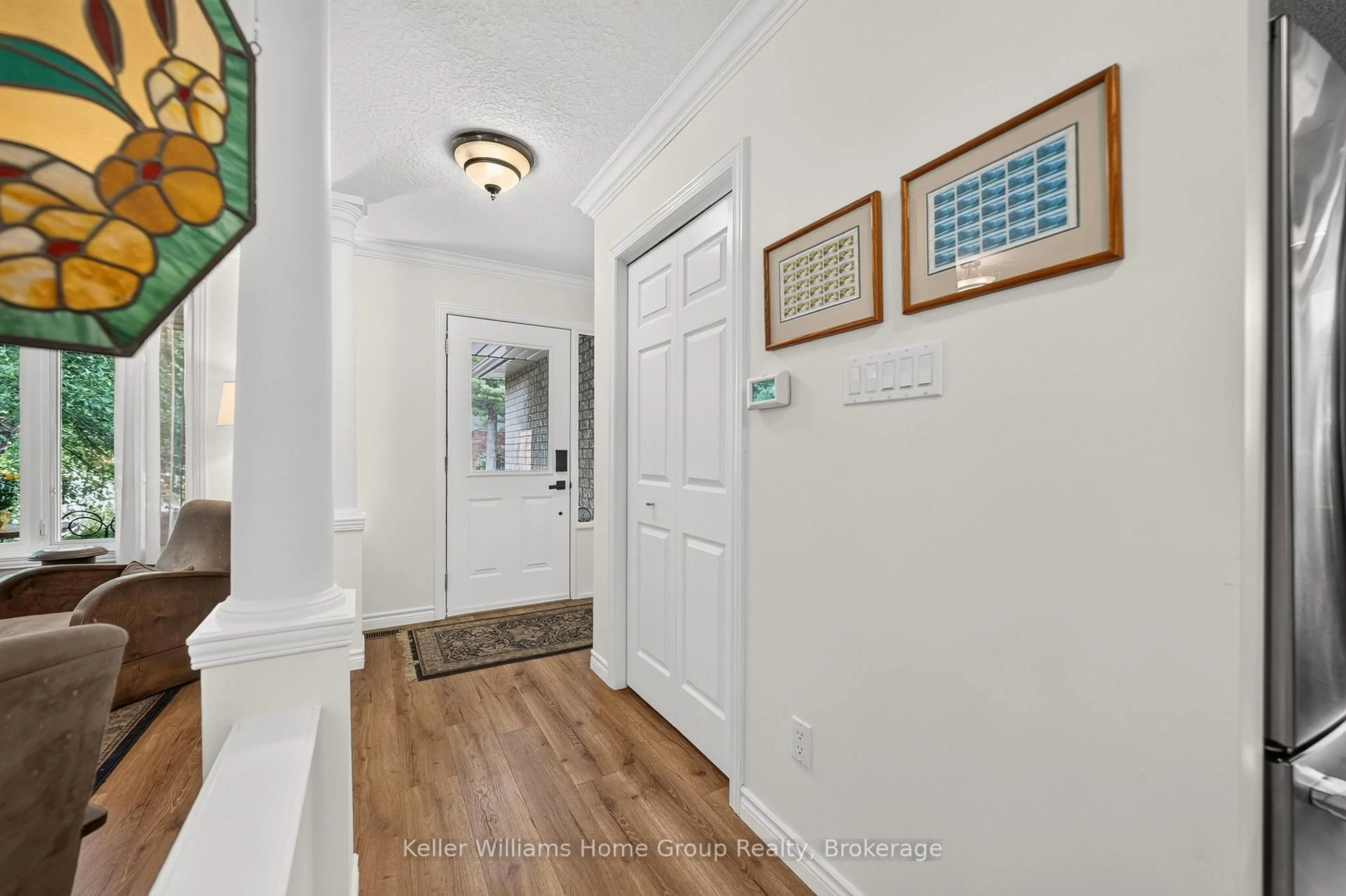 Indoor entryway for 380 Prince's St, Centre Wellington Ontario N1M 3T5