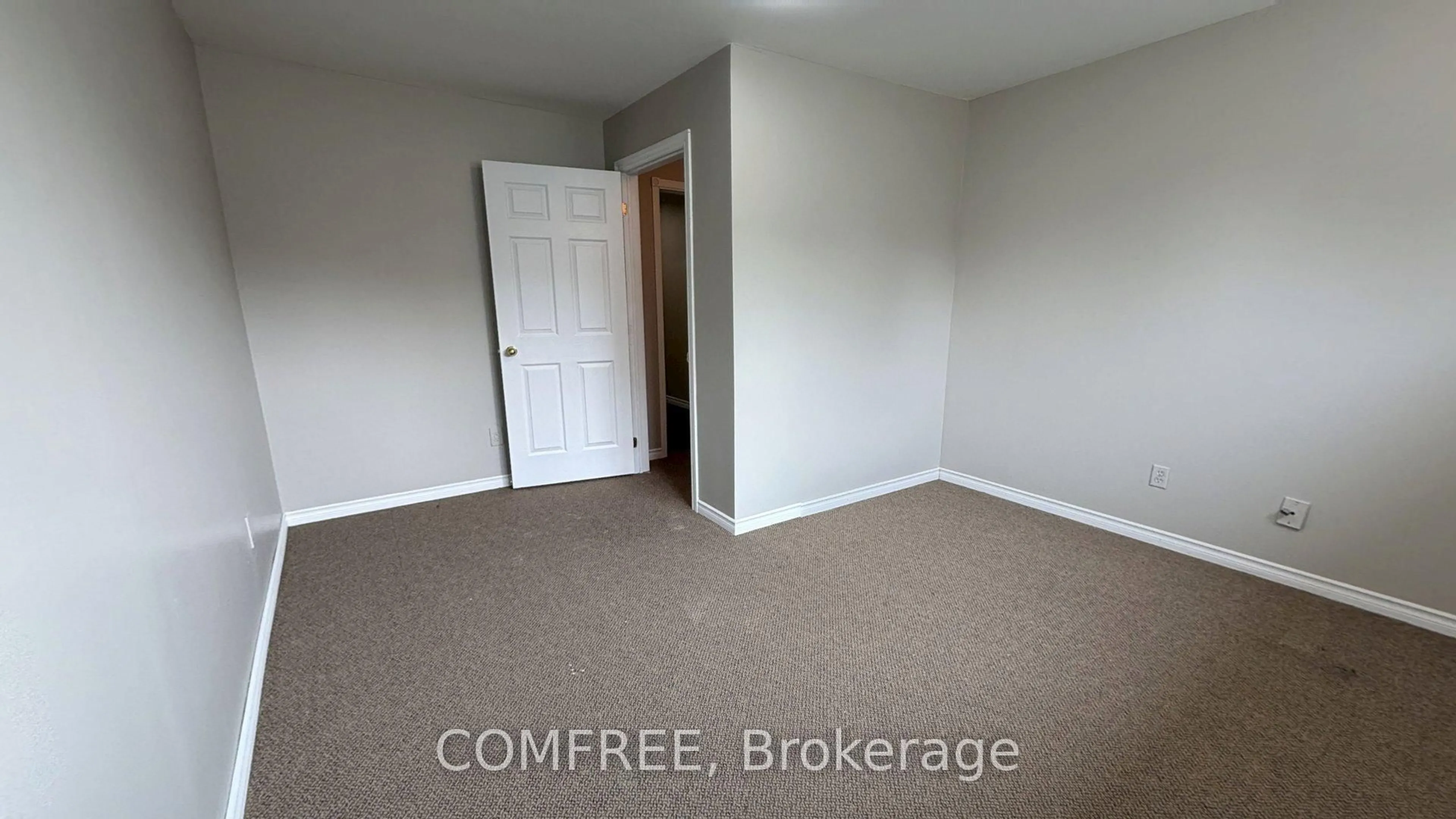 A pic of a room for 188 Windsor St, Welland Ontario L3C 7E3