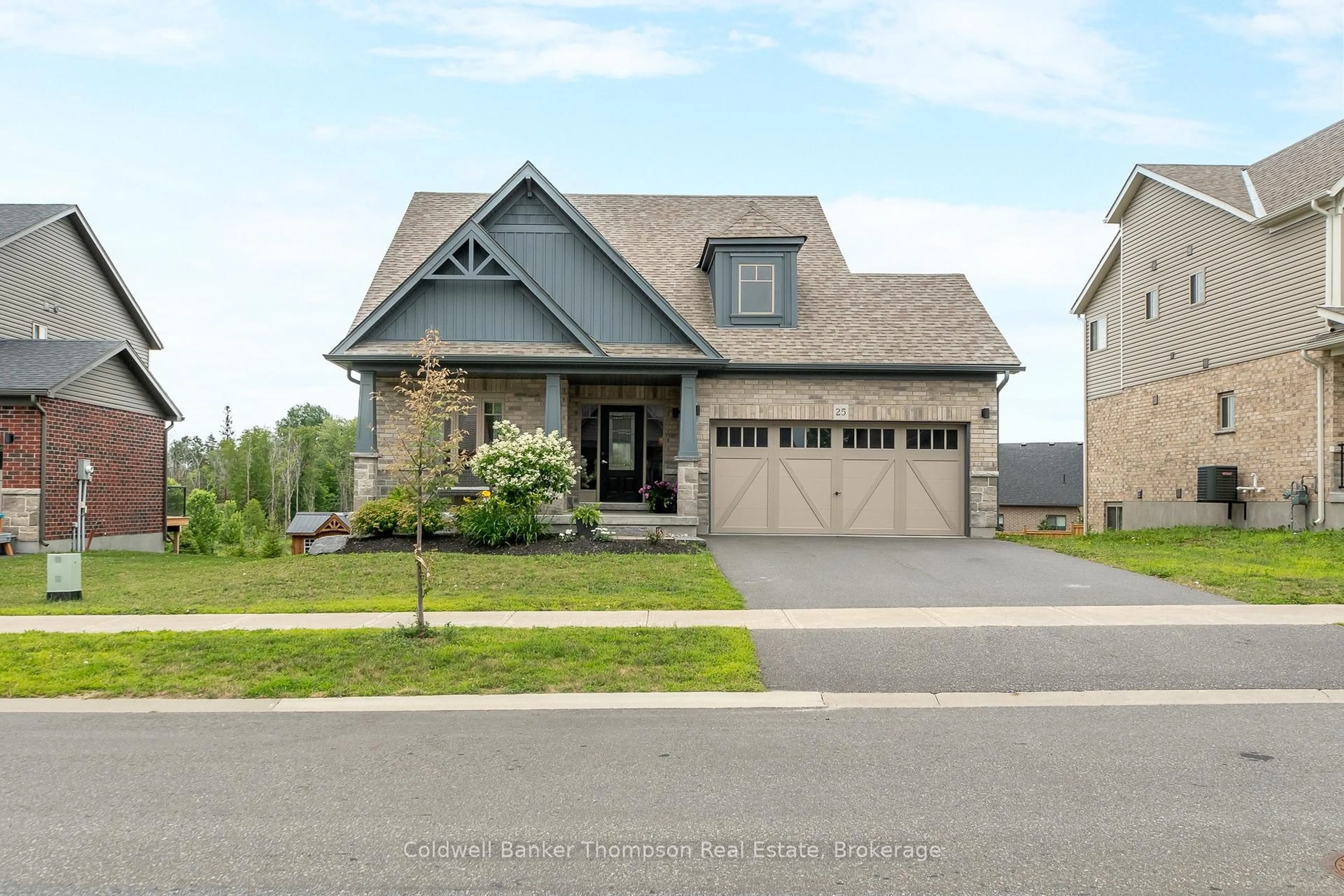 Home with brick exterior material, street for 25 Woodstream Dr, Huntsville Ontario P1H 0B7