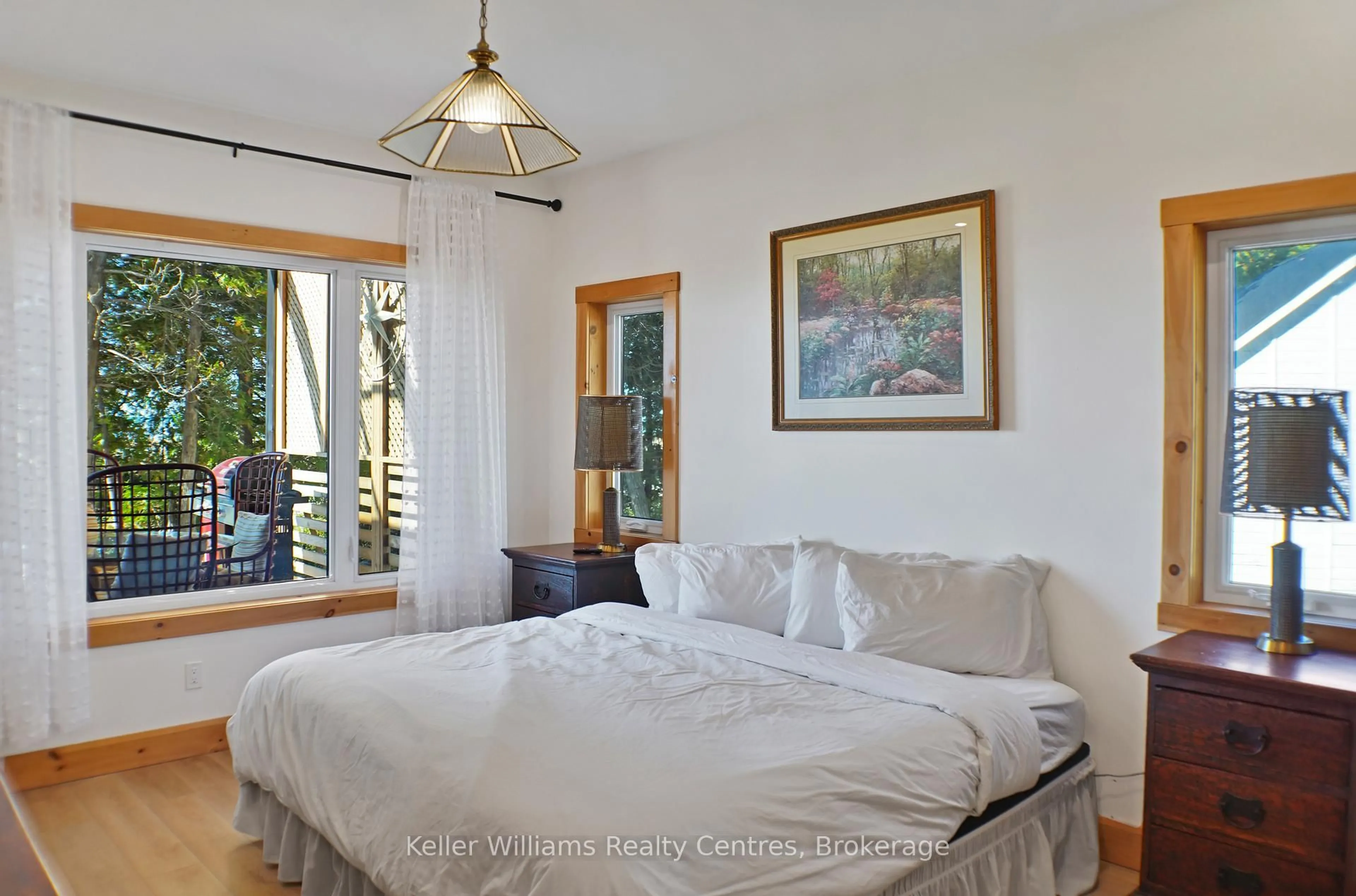 Bedroom with bed, unknown for 315 SHORELINE Ave, South Bruce Peninsula Ontario N0H 2T0