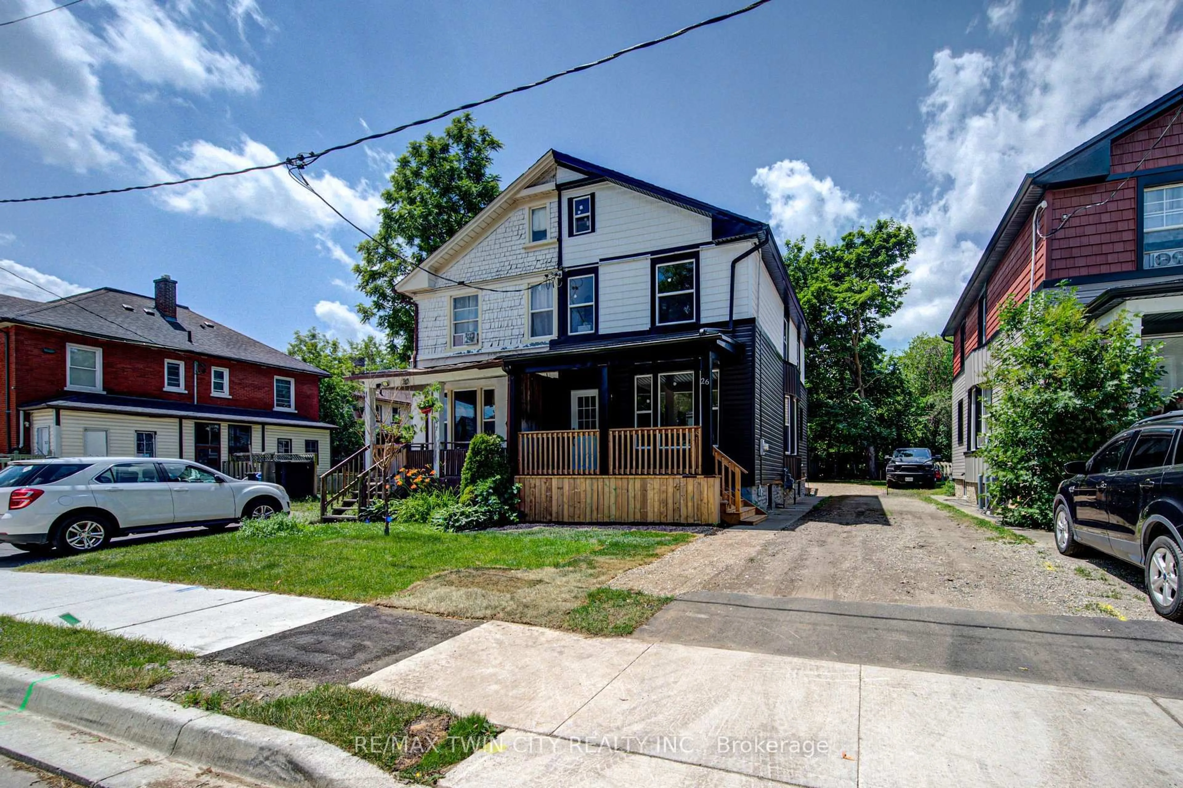 Unknown for 26 Richardson St, Cambridge Ontario N1S 2P3