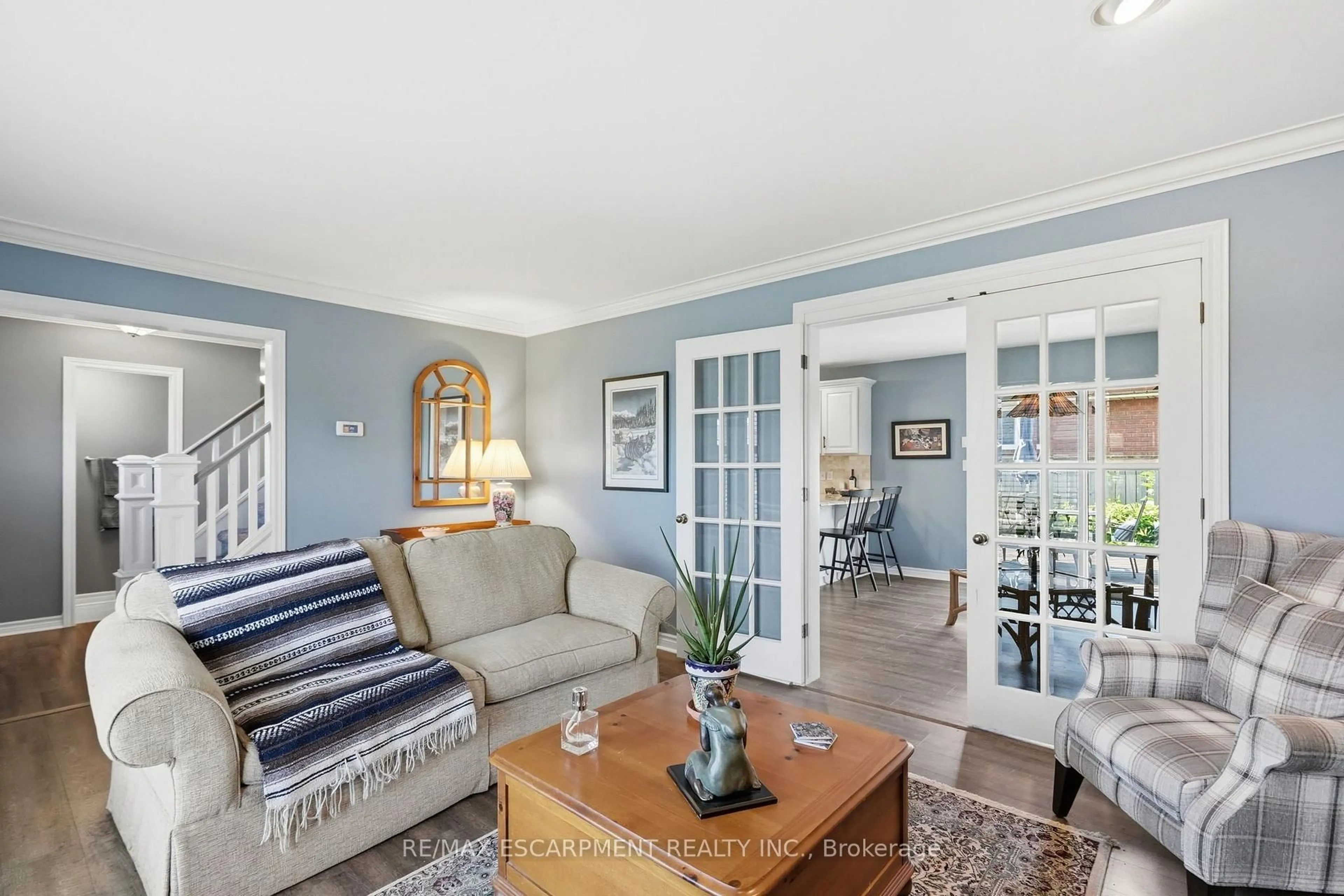 Living room with furniture, unknown for 12 Huntington Lane, St. Catharines Ontario L2S 3J5
