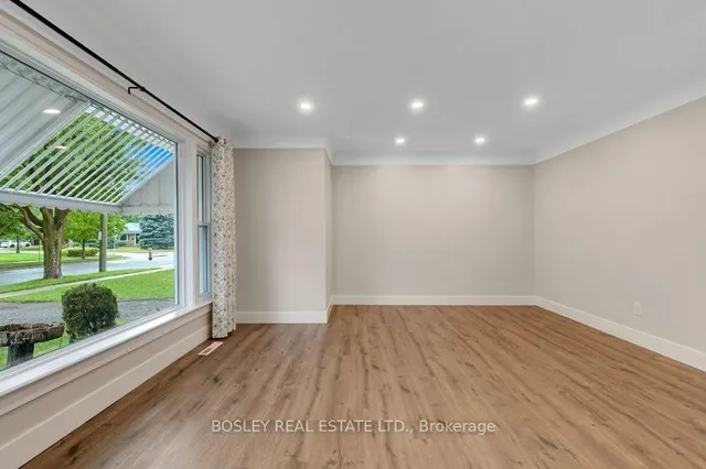290 Melrose Dr, Kitchener 3