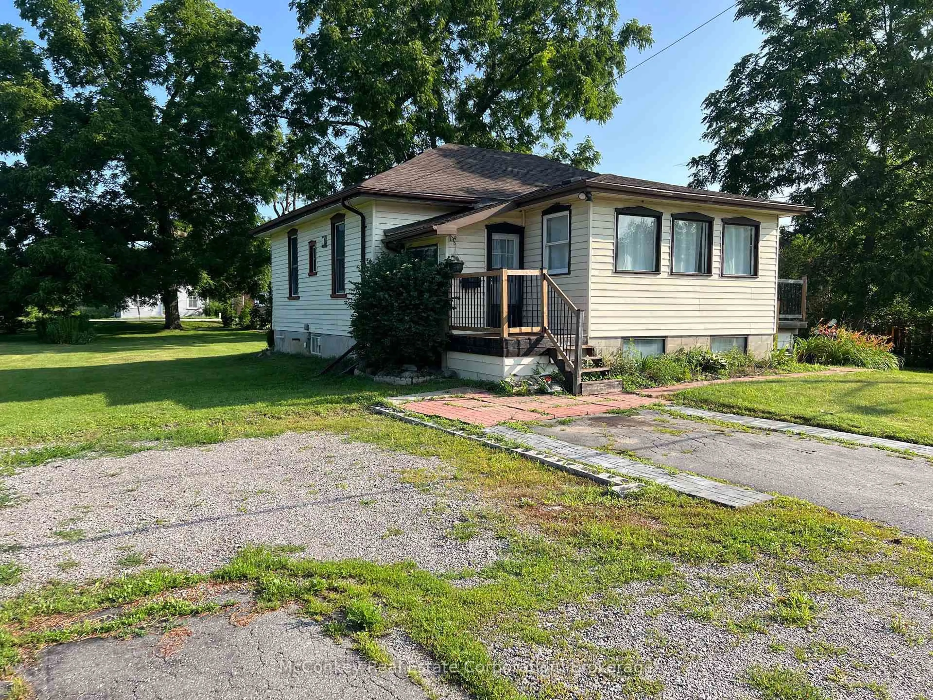 Unknown for 24 KING St, Kawartha Lakes Ontario K0L 2W0