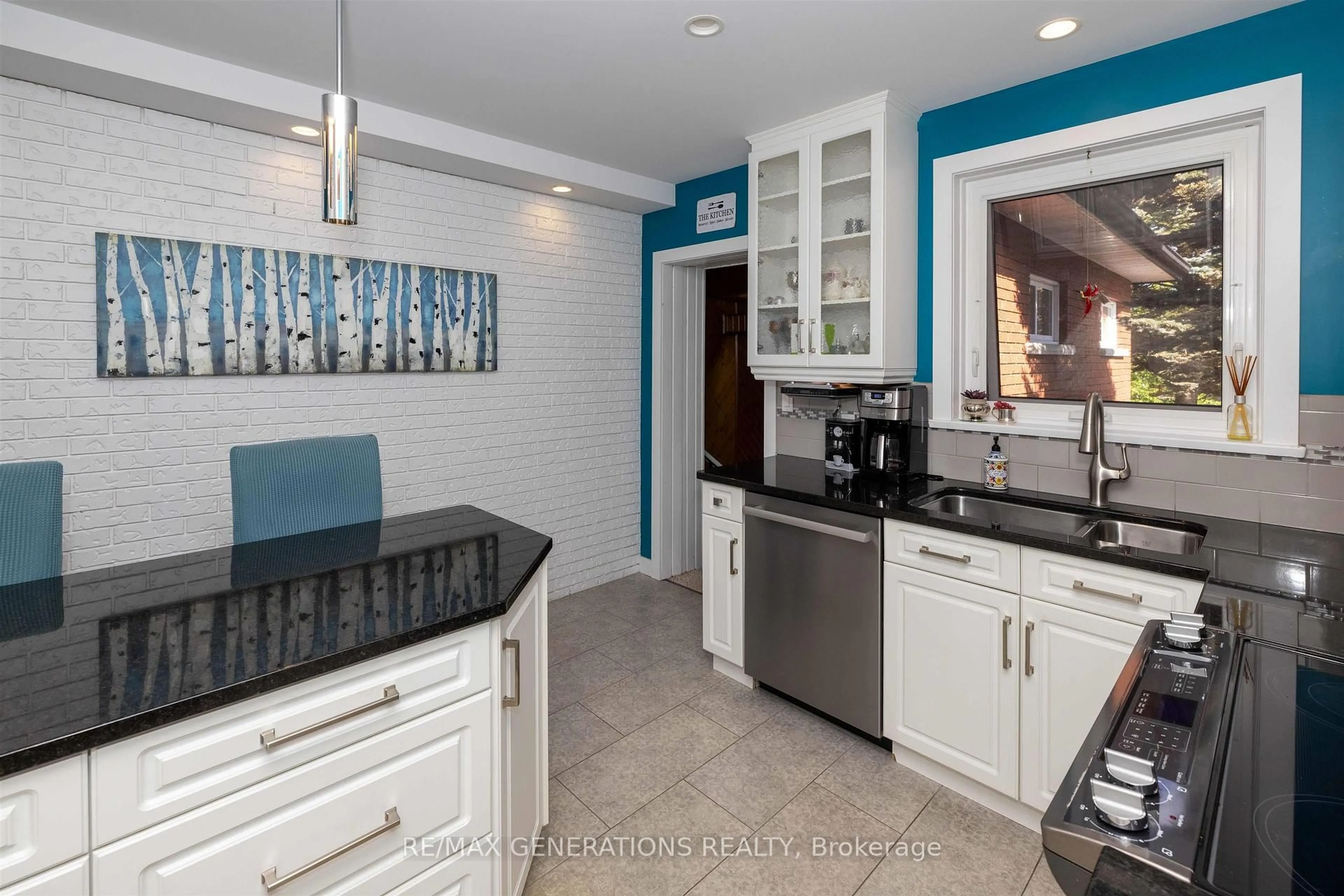 Contemporary kitchen, ceramic/tile floor for 159 Ruttan St, Thunder Bay Ontario P7A 5E4