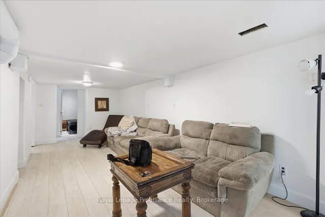 16 Graham St, Belleville 2