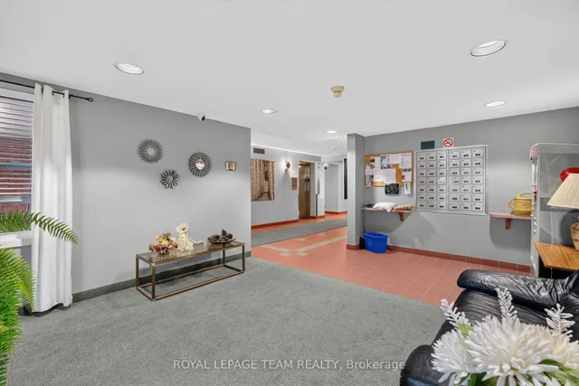 1099 Cadboro Rd #214, Ottawa 5