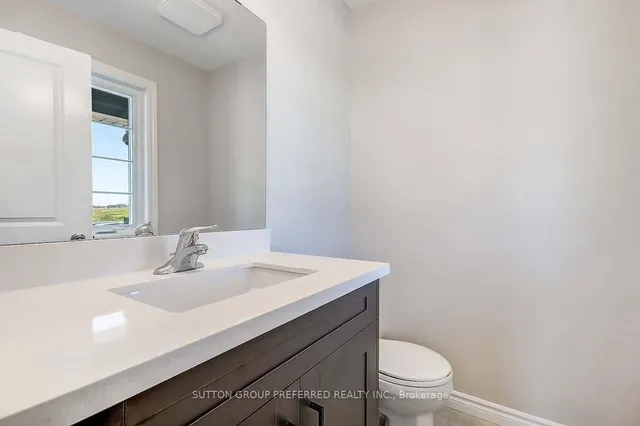377 KENNINGTON Way, London South 5