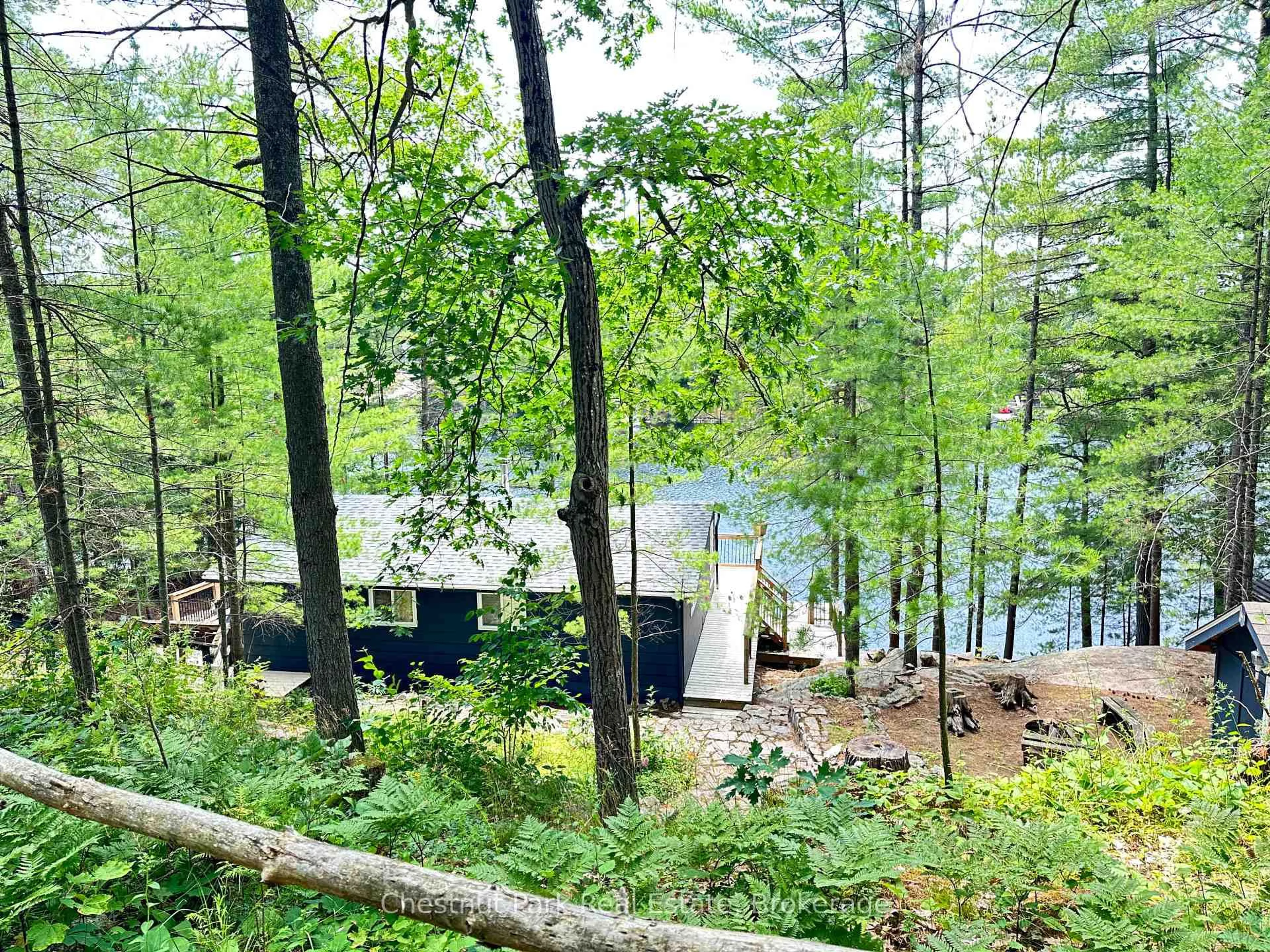 Shed for 664 Deepwater Dr, Gravenhurst Ontario P1P 1R2