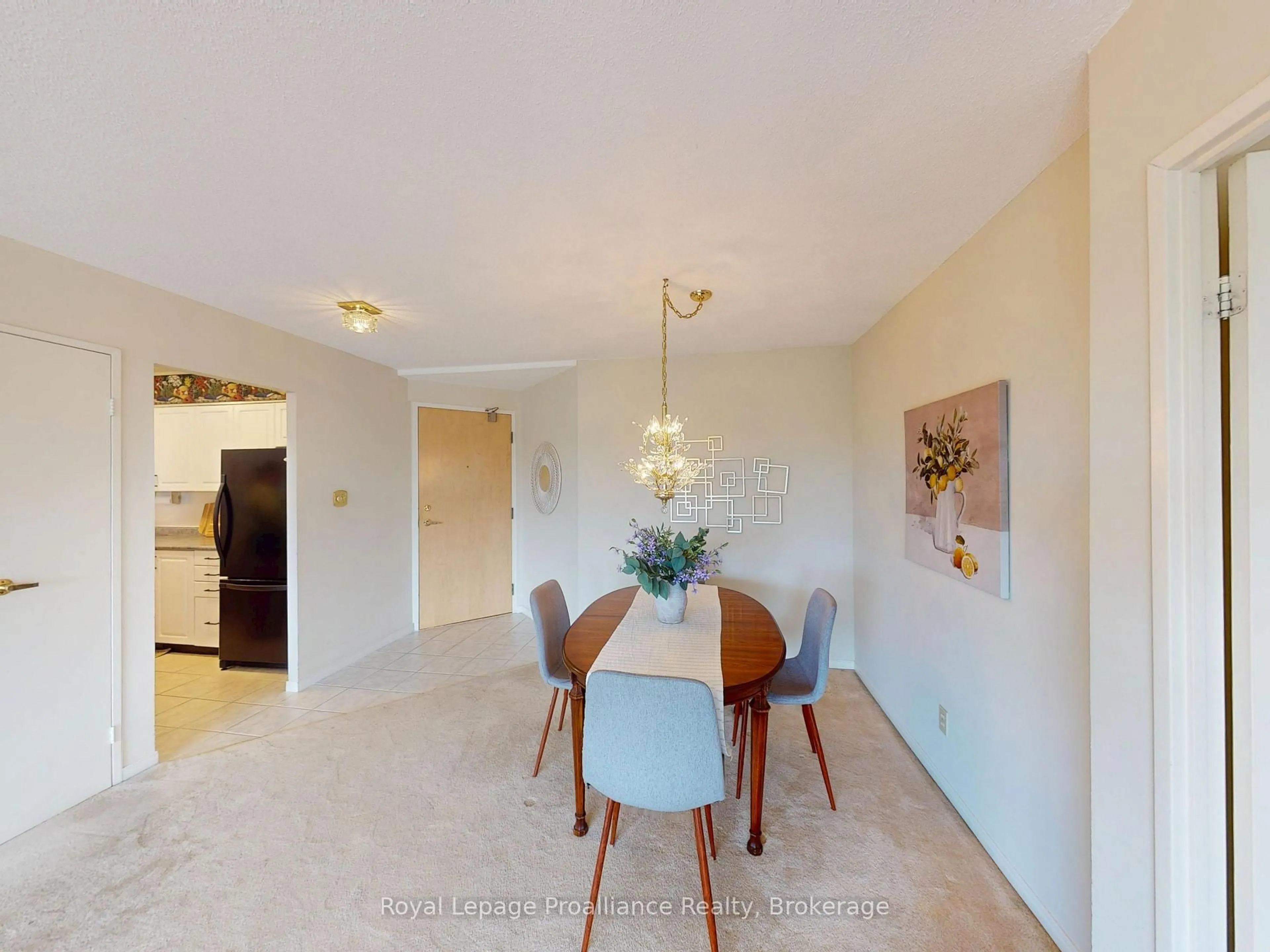 Dining room, ceramic/tile floor for 350 Front St #701, Belleville Ontario K8N 5M5
