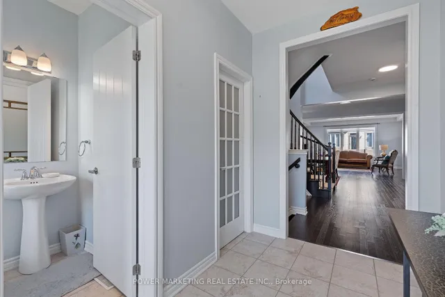 241 Rue Des Soldats Riendeau St, Ottawa 4