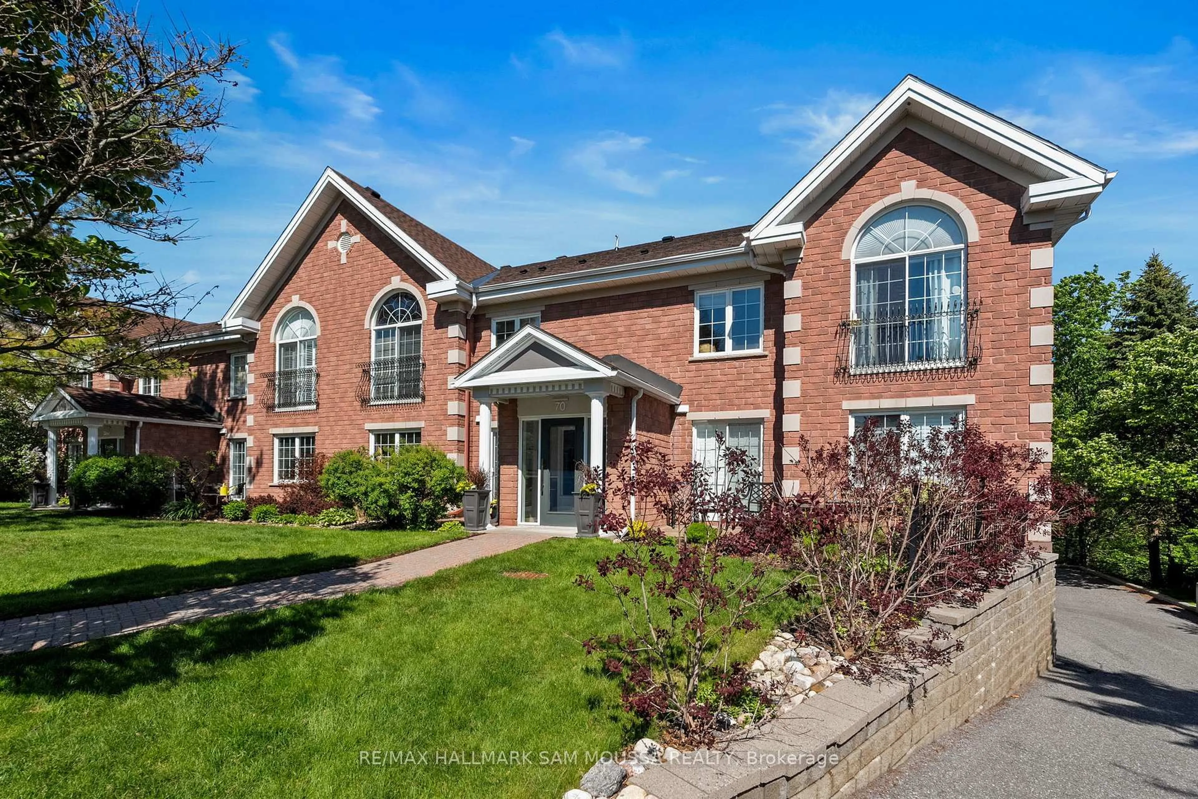 Home with brick exterior material, building for 70 Robson Crt #1C, Ottawa Ontario K2K 2W1