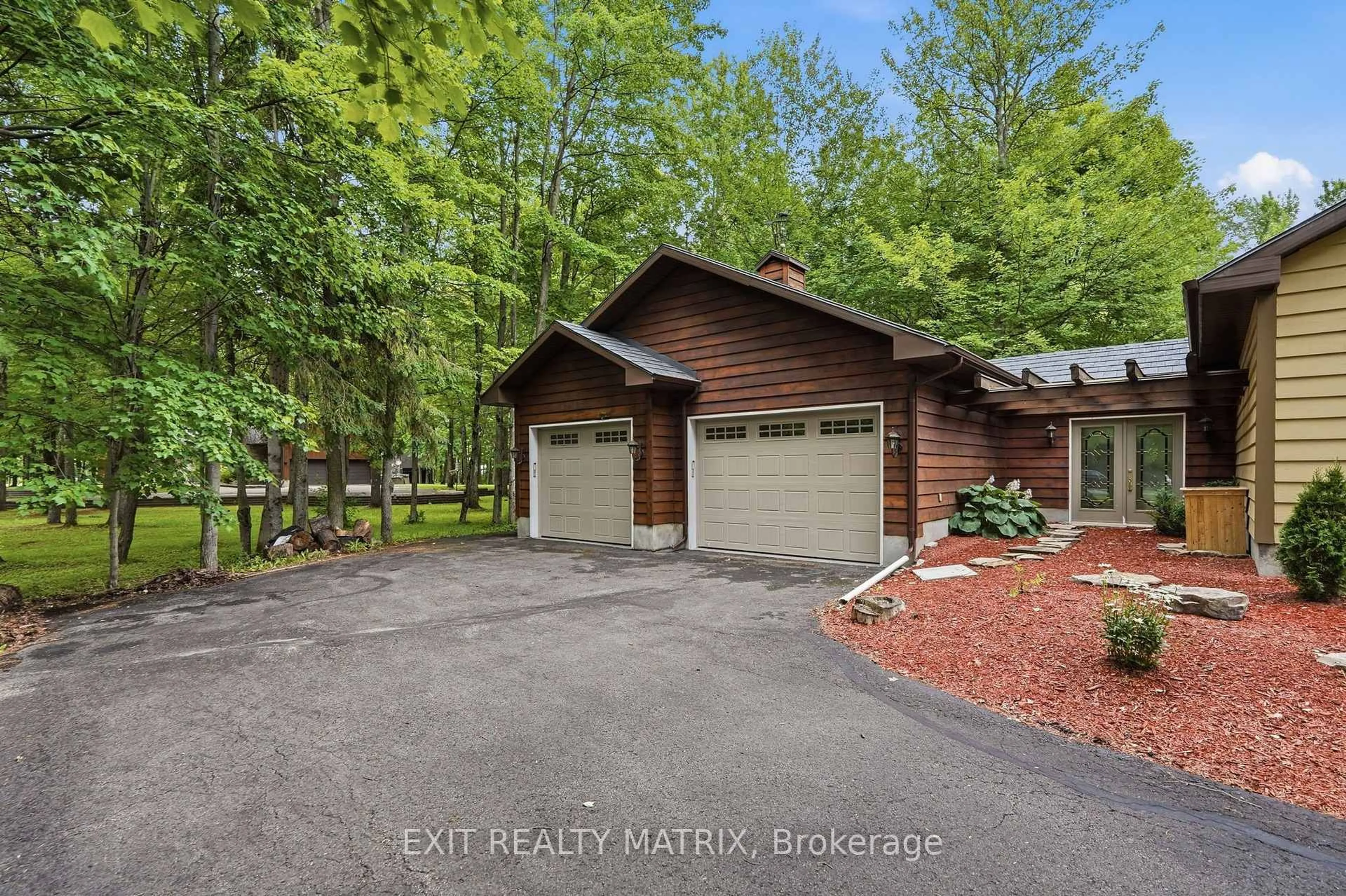 Unknown for 1634 Lucien St, Champlain Ontario K0B 1K0