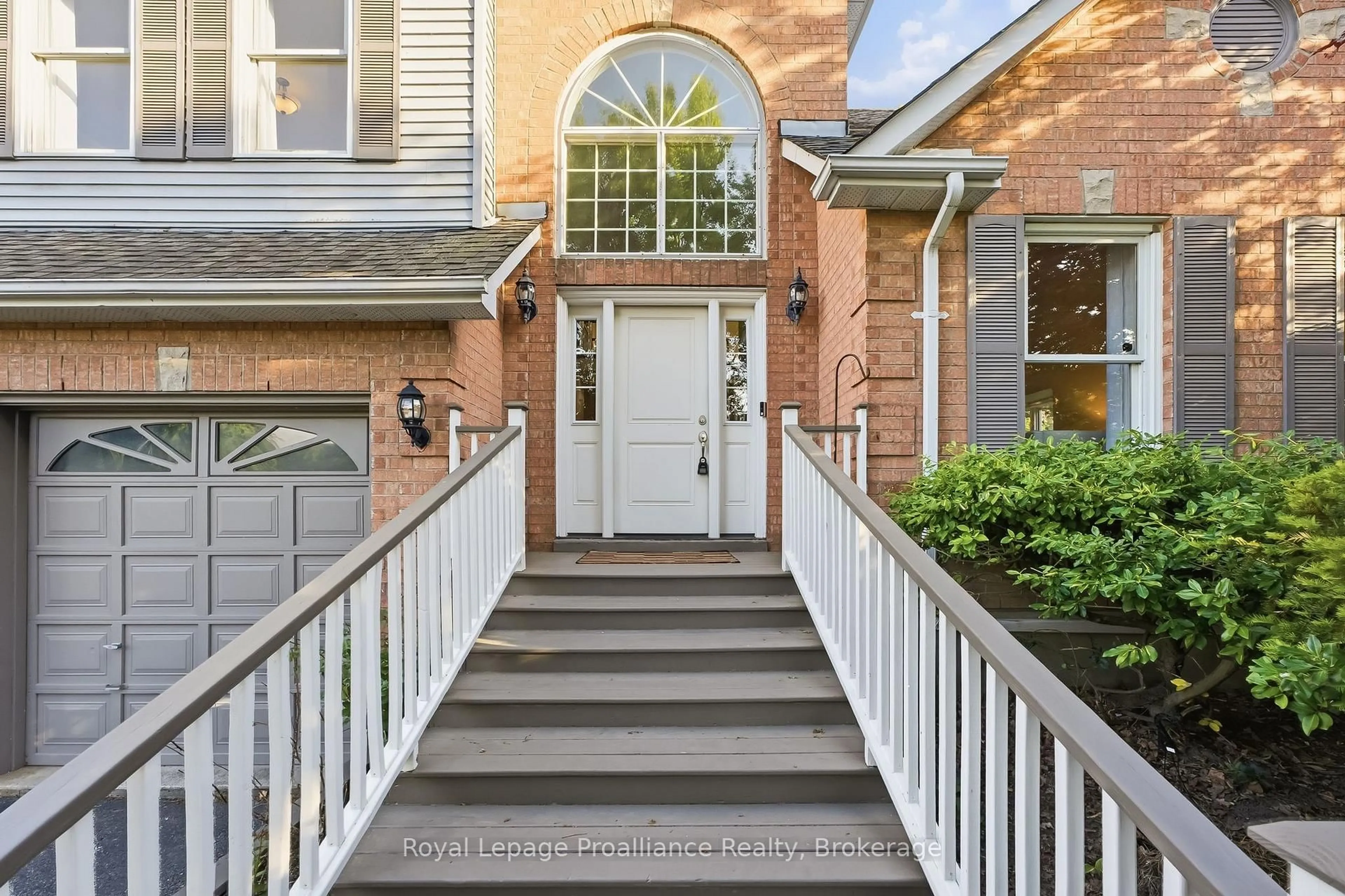 Unknown for 11 Gibson Pl, Port Hope Ontario L1A 4G8