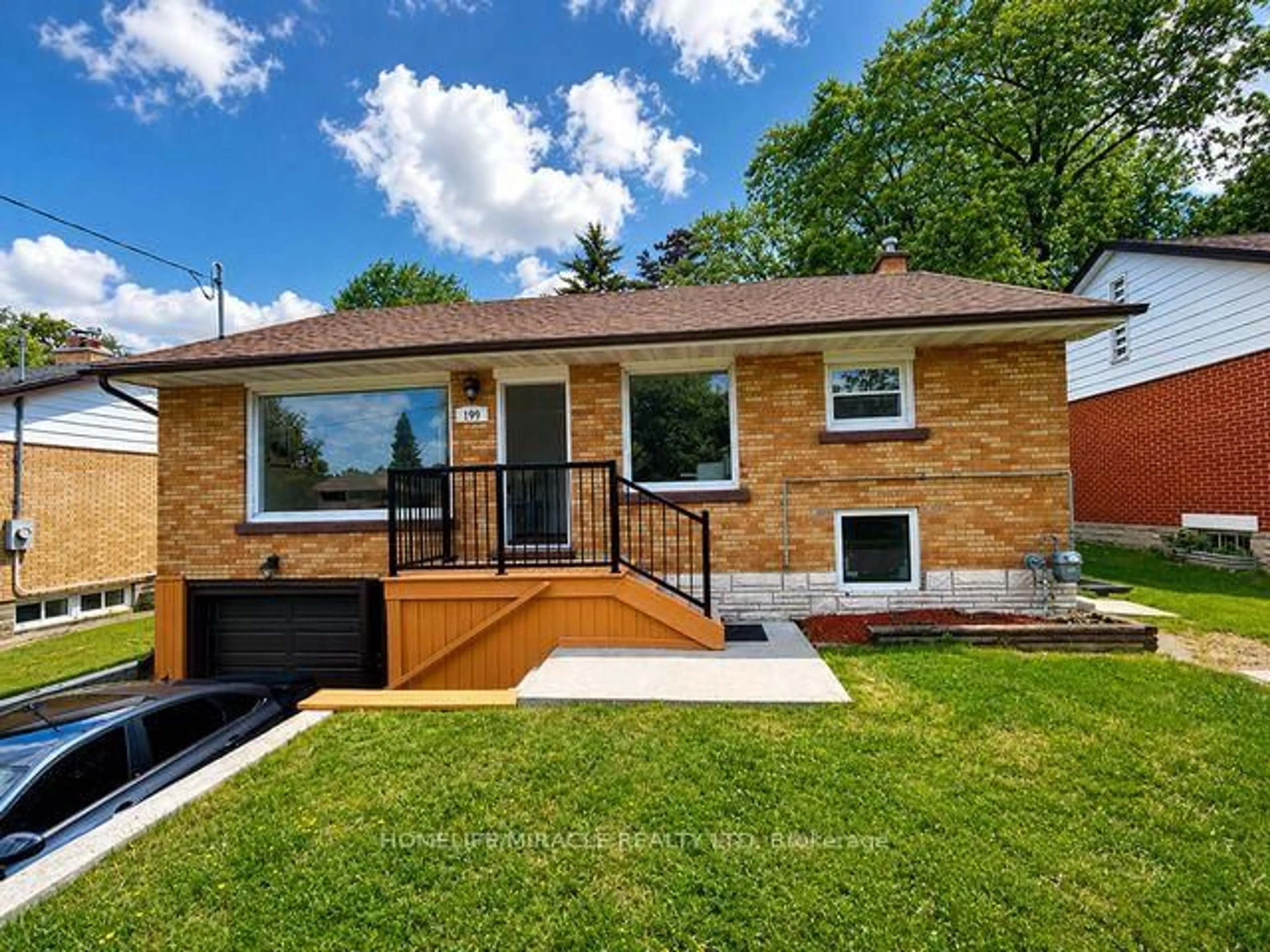 Home with brick exterior material, street for 199 Allen St, Waterloo Ontario N2J 1J9