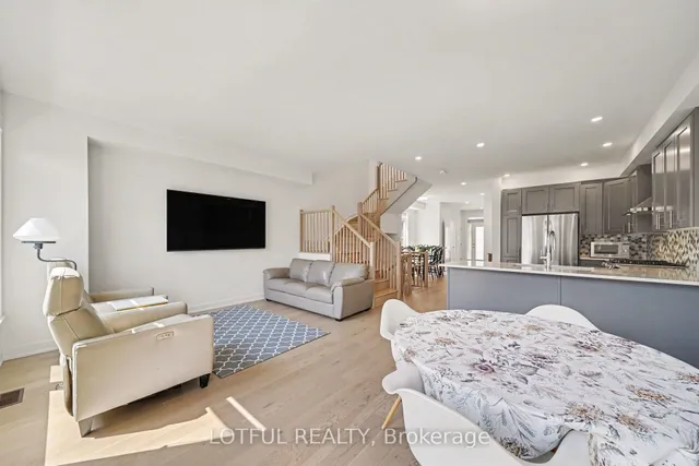 56 Heirloom St, Ottawa 3