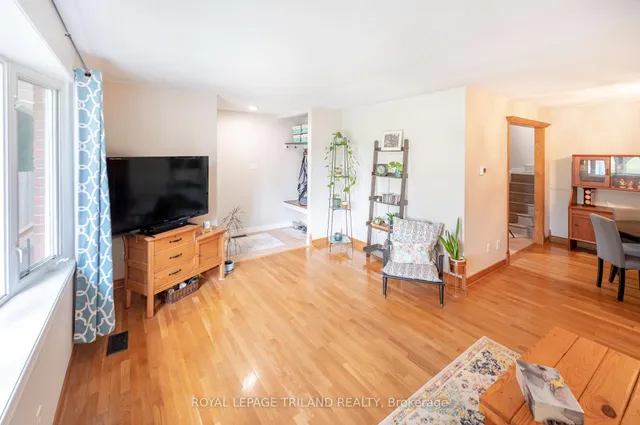 73 GENEVIVE Pl, London East 5