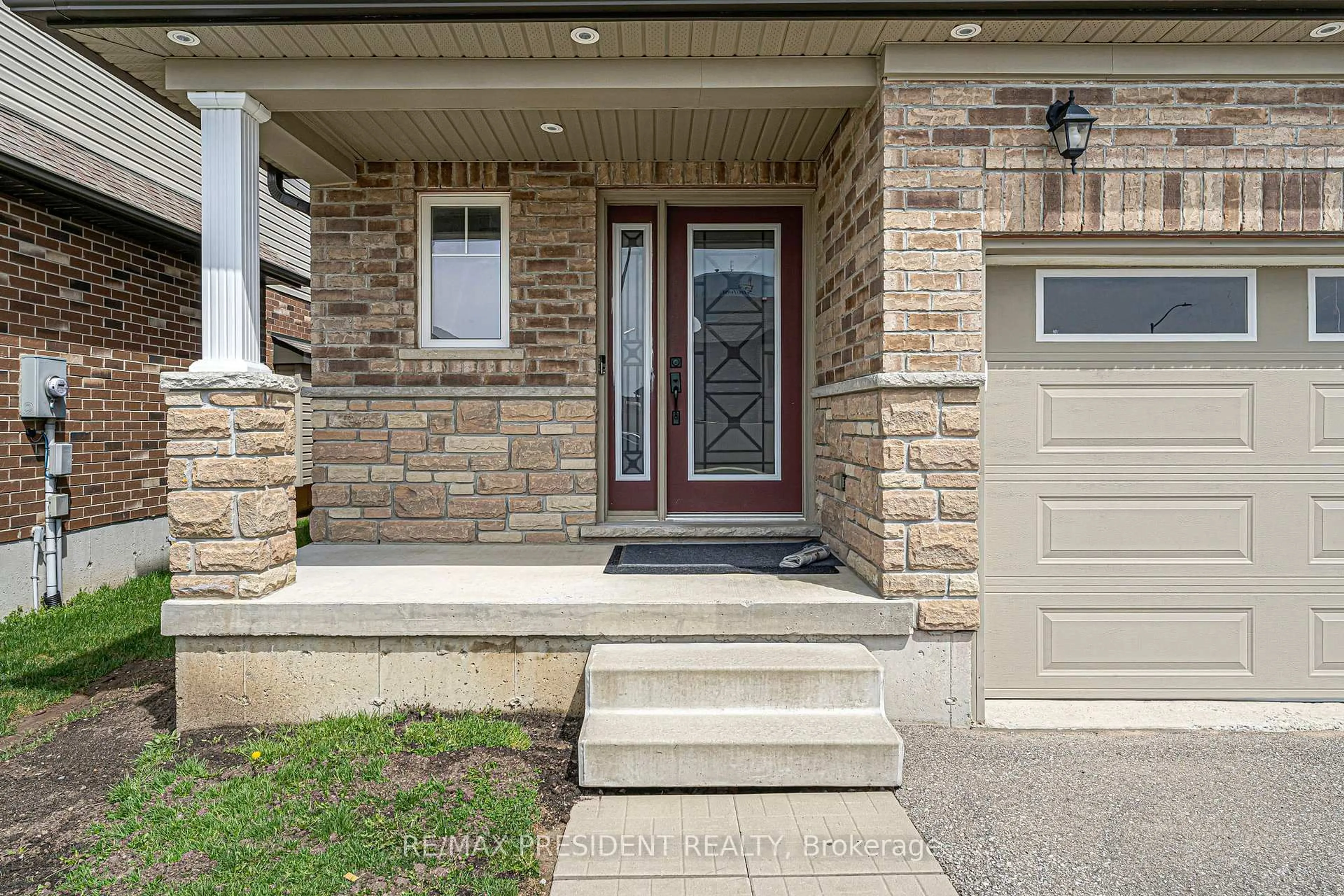 Unknown for 573 Forman Ave, Stratford Ontario N5A 0B3