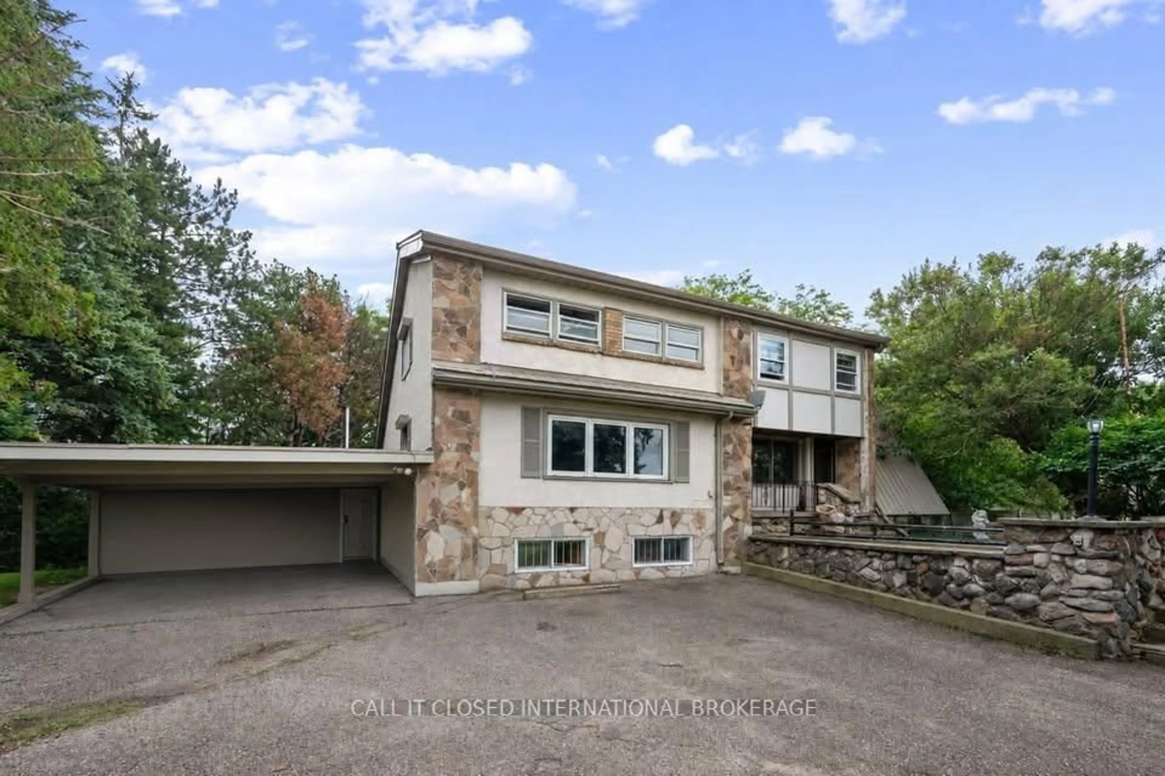 A pic from outside/outdoor area/front of a property/back of a property/a pic from drone, street for 12056 Wellington Rd, Central Elgin Ontario N5P 3T1