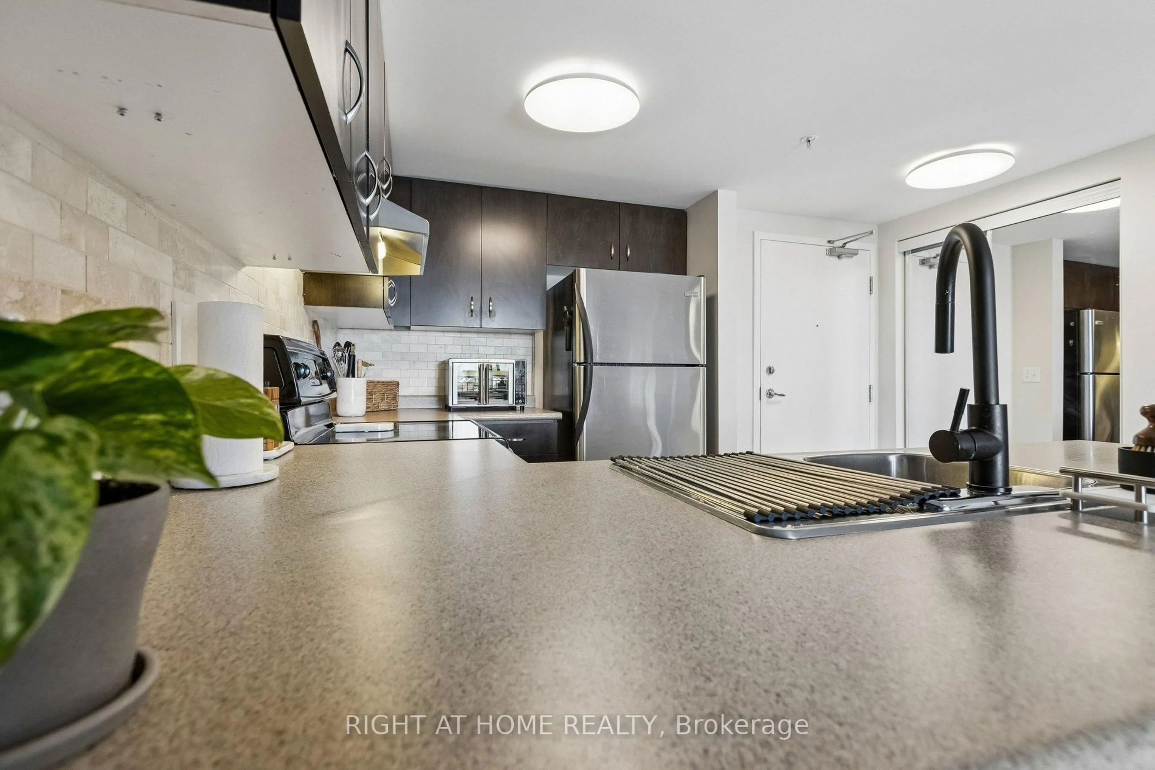Open concept kitchen, unknown for 37 Goodwin Dr #404, Guelph Ontario N1L 0E6