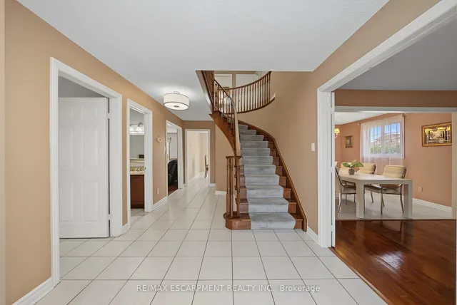 2 Cresthaven Dr, Hamilton 3