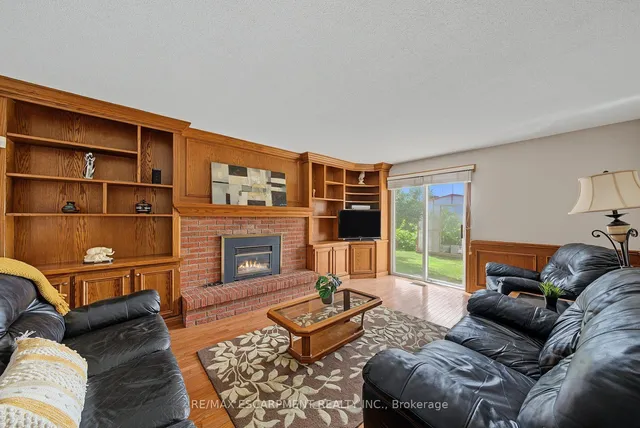 2 Cresthaven Dr, Hamilton 5