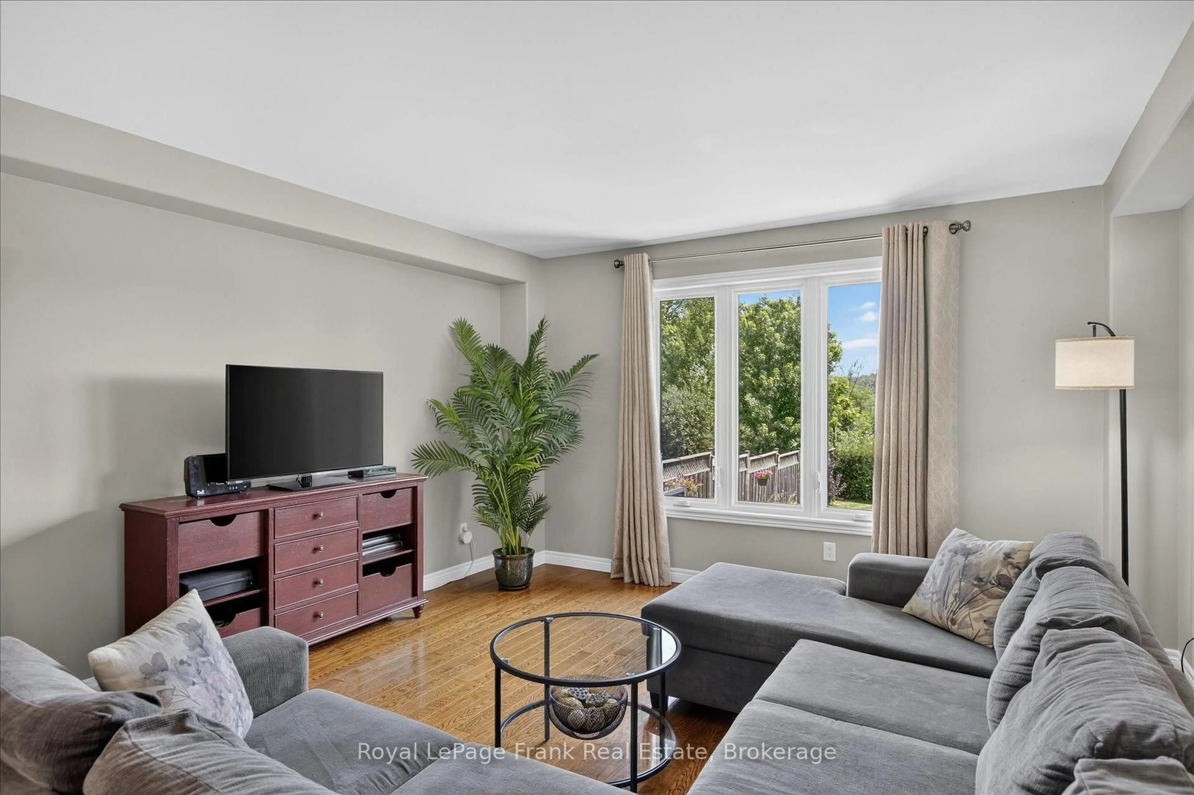Living room with furniture, unknown for 2305 Marsdale Dr, Peterborough Ontario K9L 0B6