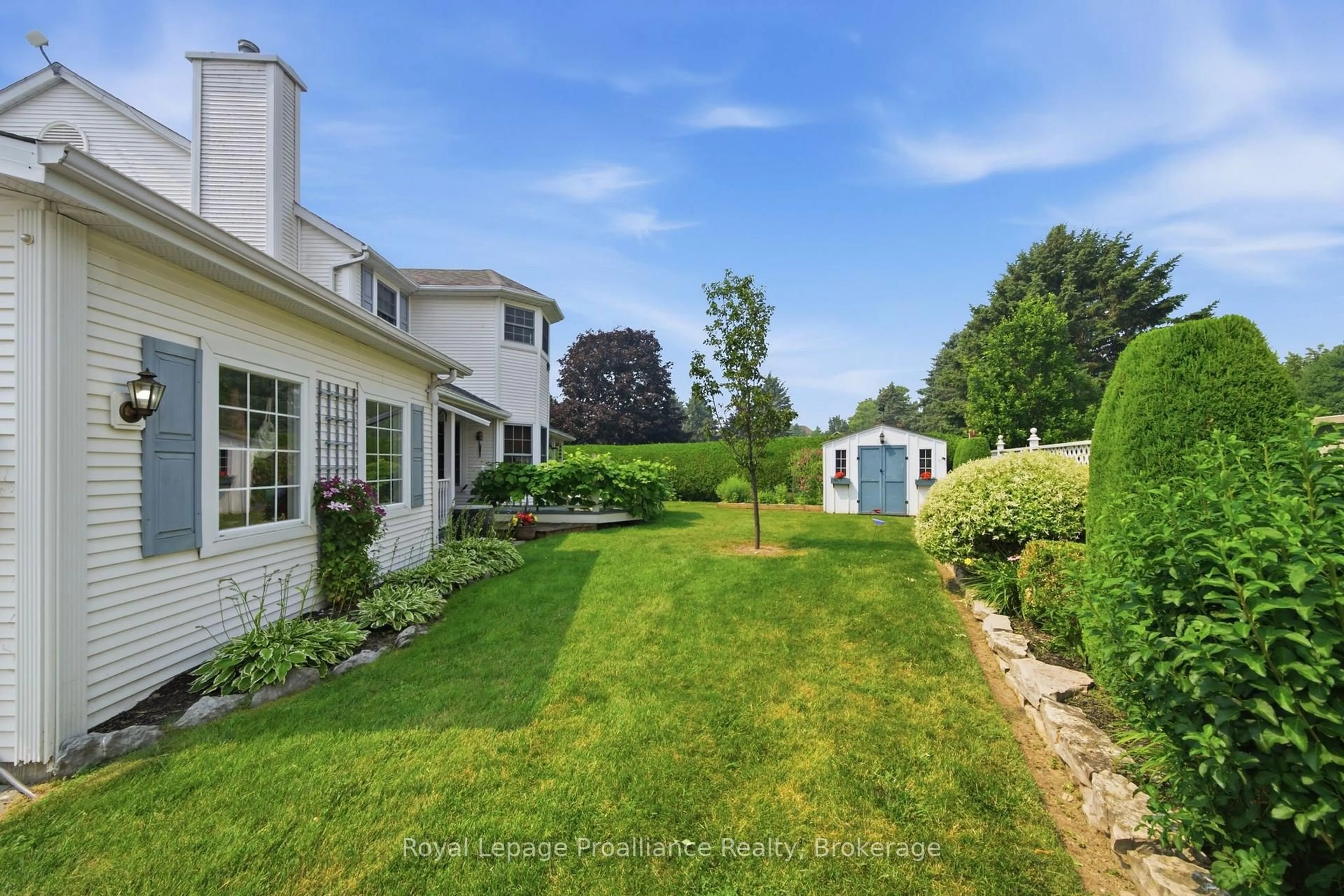A pic from outside/outdoor area/front of a property/back of a property/a pic from drone, unknown for 10 Skiff Cove Rd, Prince Edward County Ontario K0K 3L0