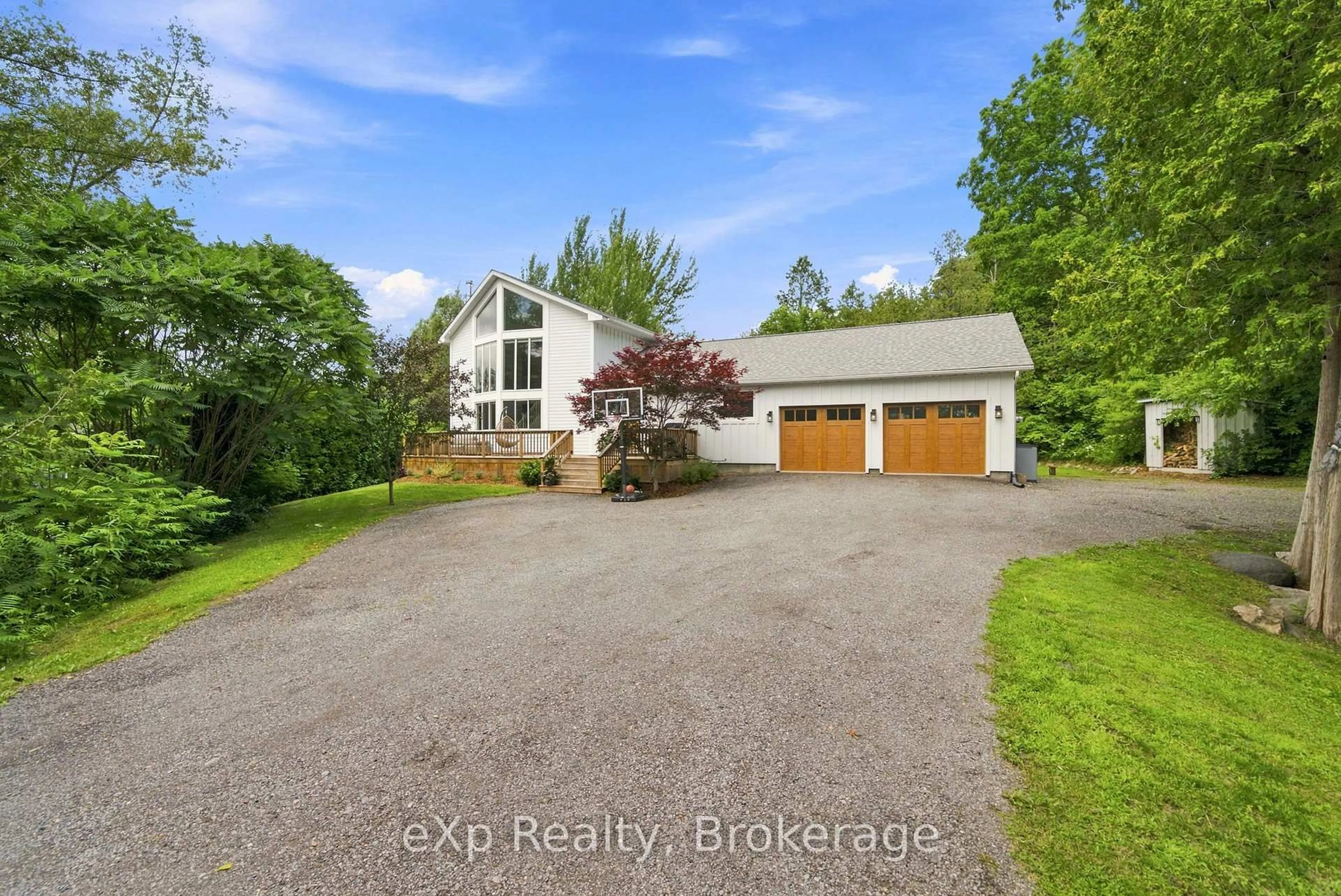 A pic from outside/outdoor area/front of a property/back of a property/a pic from drone, water/lake/river/ocean view for 7690 Bickle Hill Rd, Hamilton Township Ontario K9A 4J7