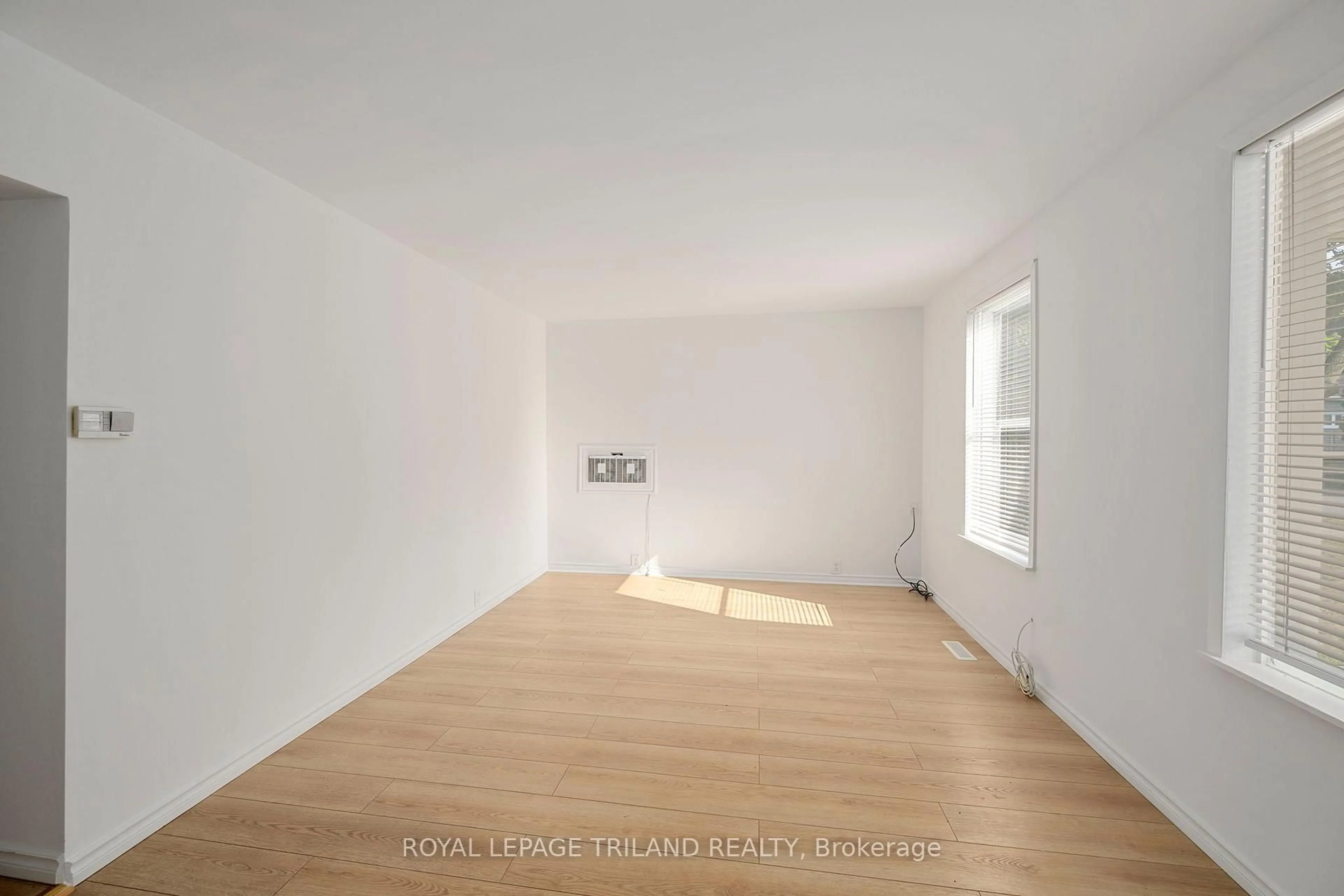 A pic of a room for 97 William St, London East Ontario N6B 3B2