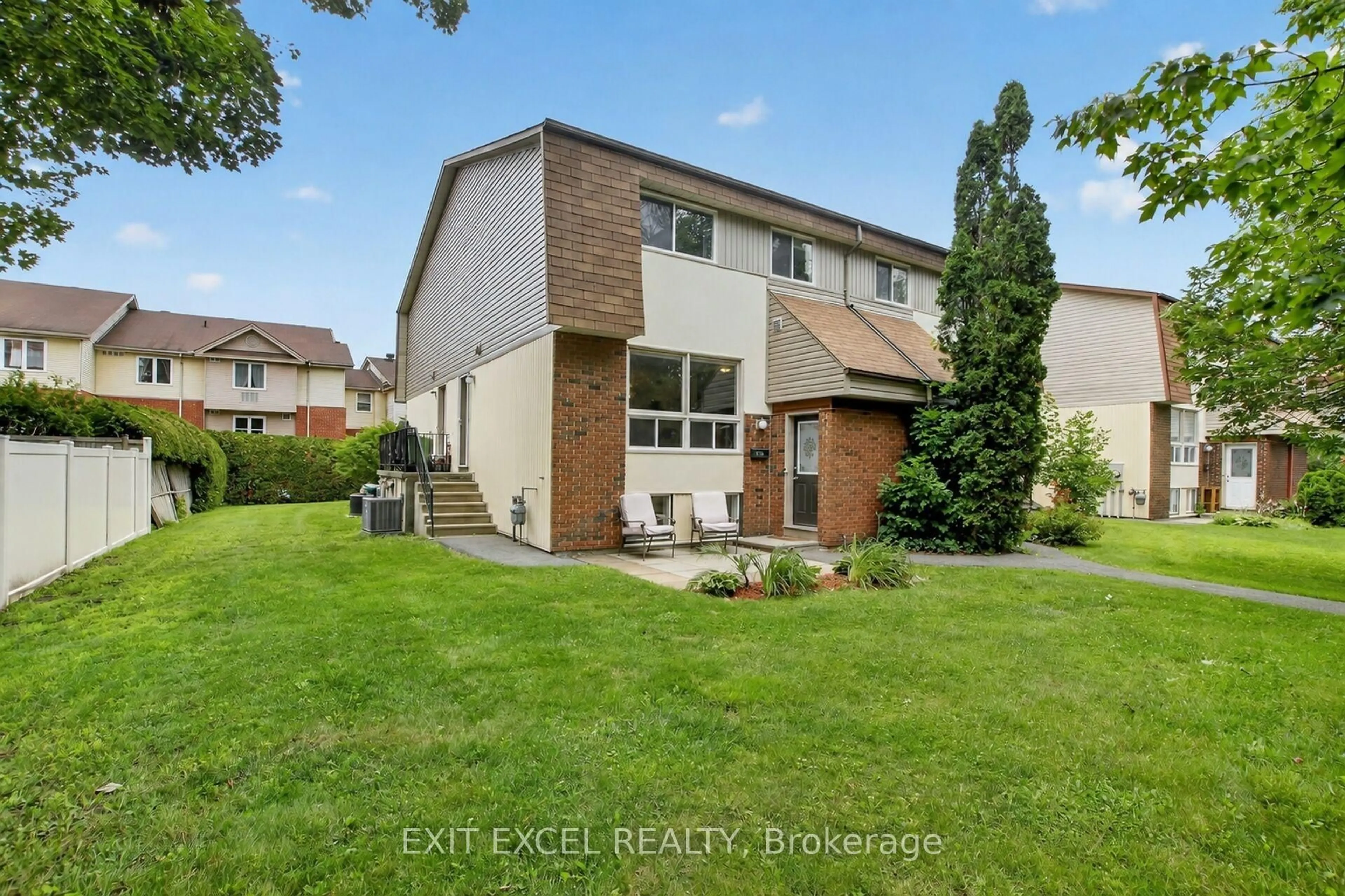 A pic from outside/outdoor area/front of a property/back of a property/a pic from drone, street for 34A Forester Cres, Ottawa Ontario K2H 8Y2