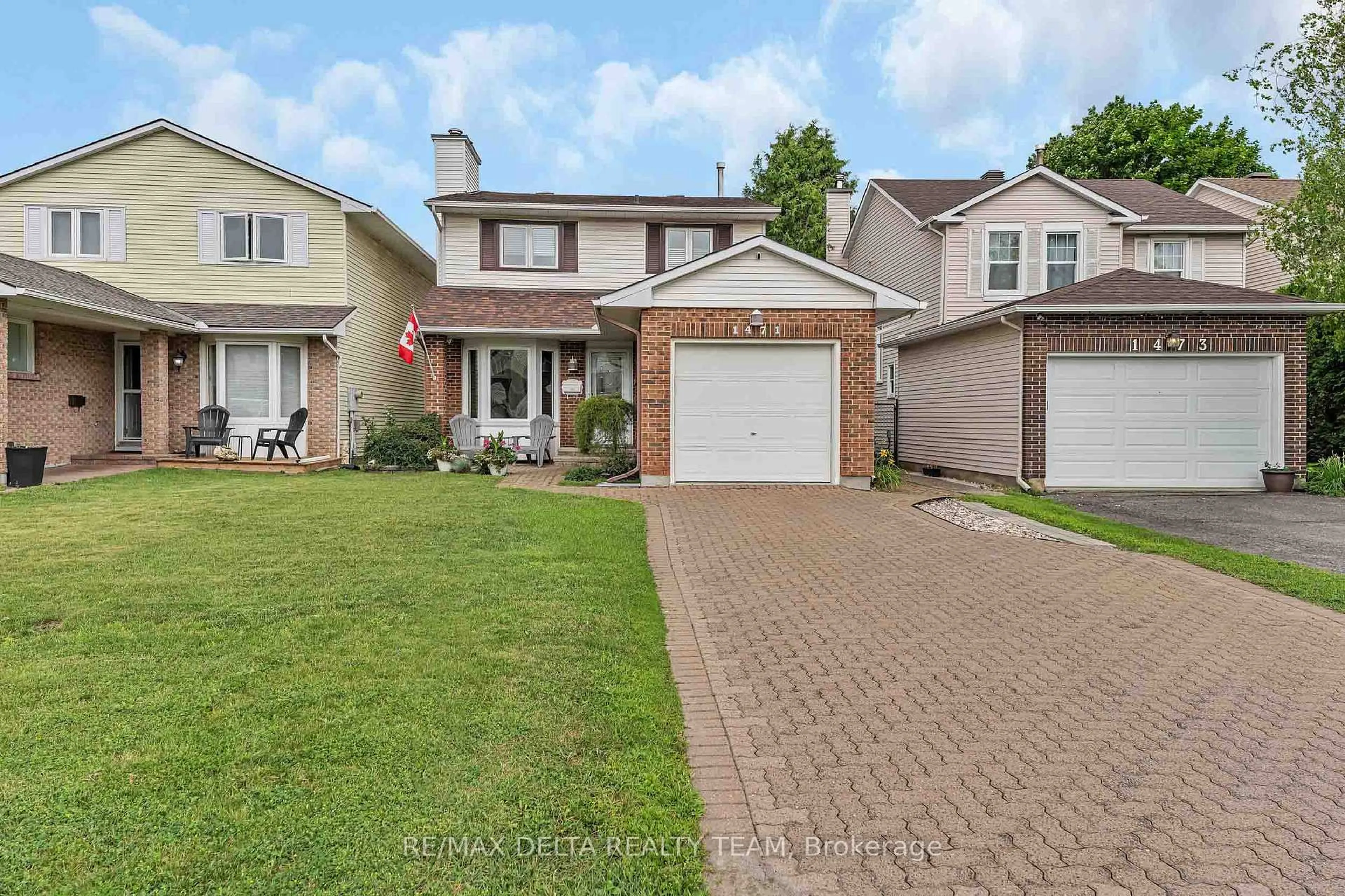 Home with brick exterior material, street for 1471 KAMOURASKA Circ, Ottawa Ontario K1C 3J1