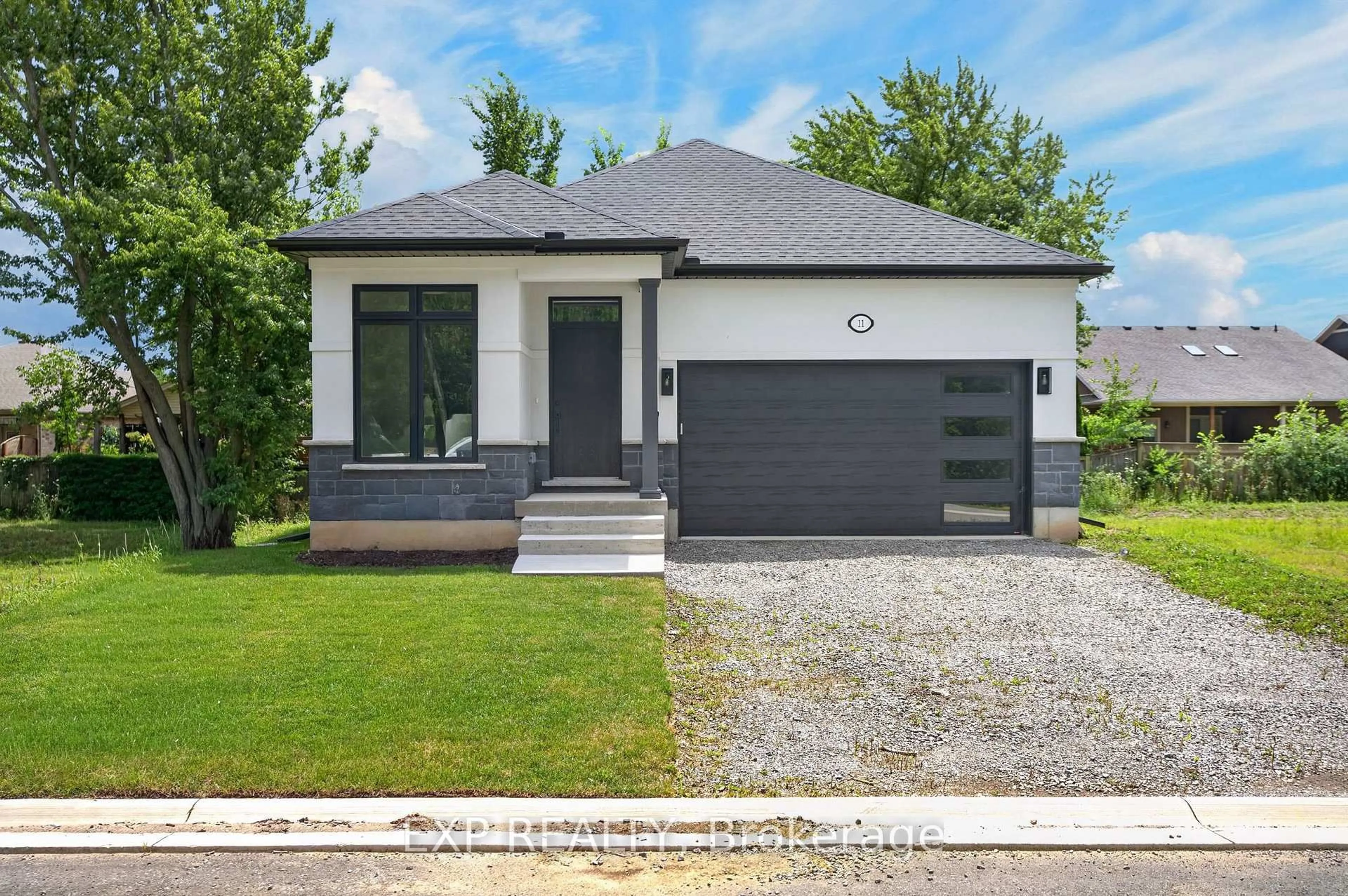 Home with brick exterior material, street for 11 Stickles St, Pelham Ontario L3C 3C3