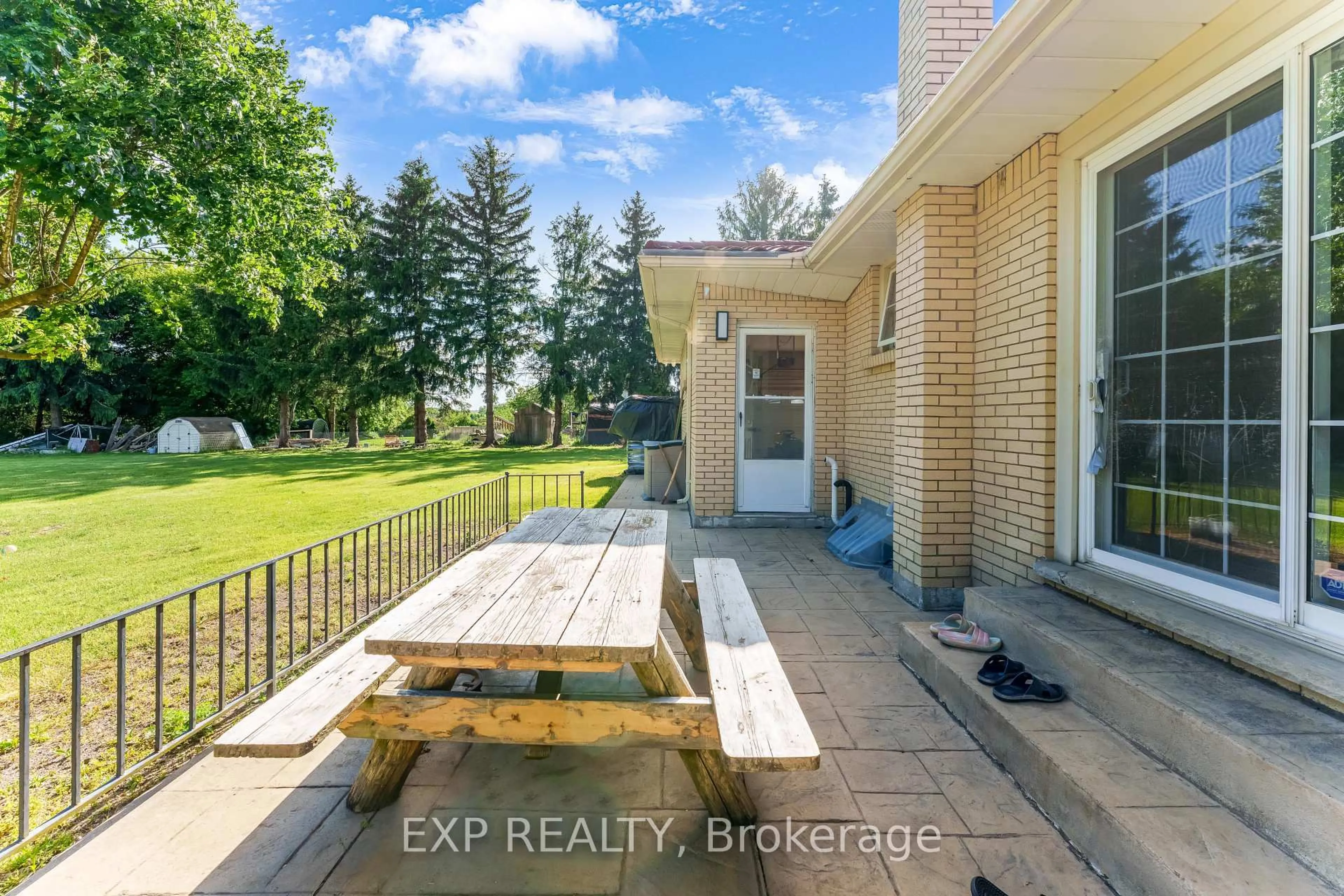 Patio, water/lake/river/ocean view for 2047 Hamilton Rd, London South Ontario N6M 1G1