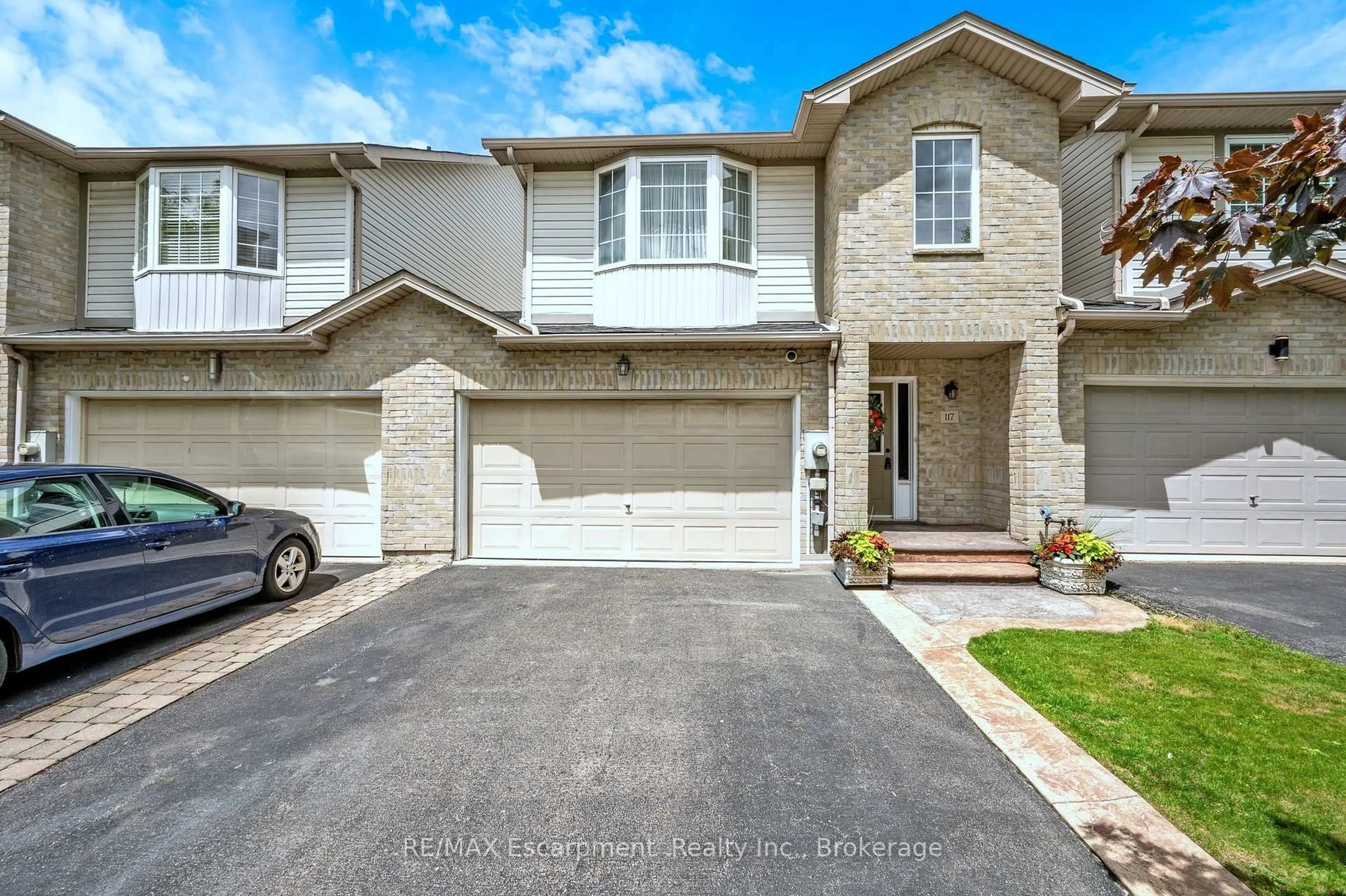 Unknown for 117 Frances Ave, Hamilton Ontario L8E 6A3