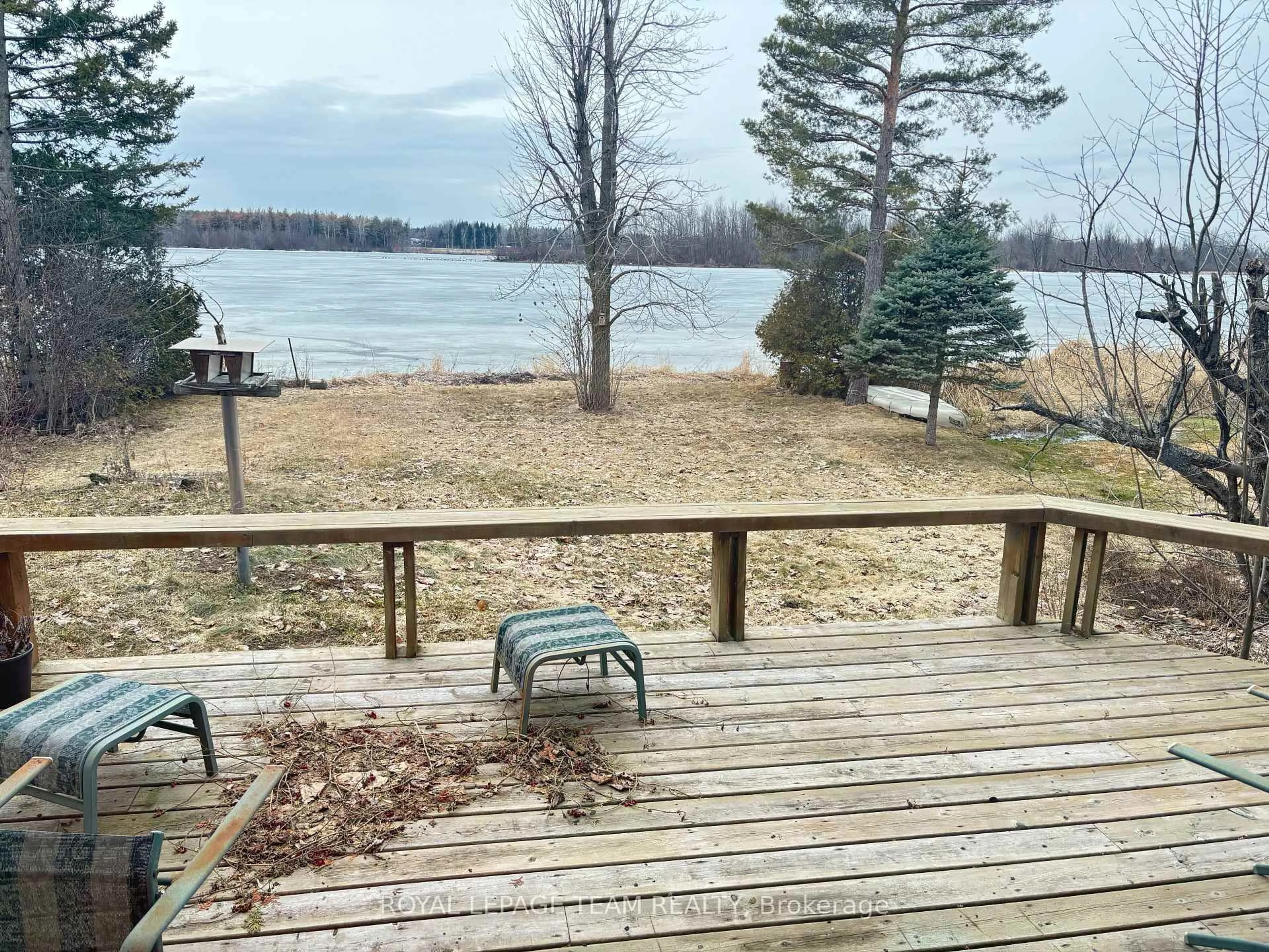 Patio, water/lake/river/ocean view for 3670 River Rd, Ottawa Ontario K4M 1B4