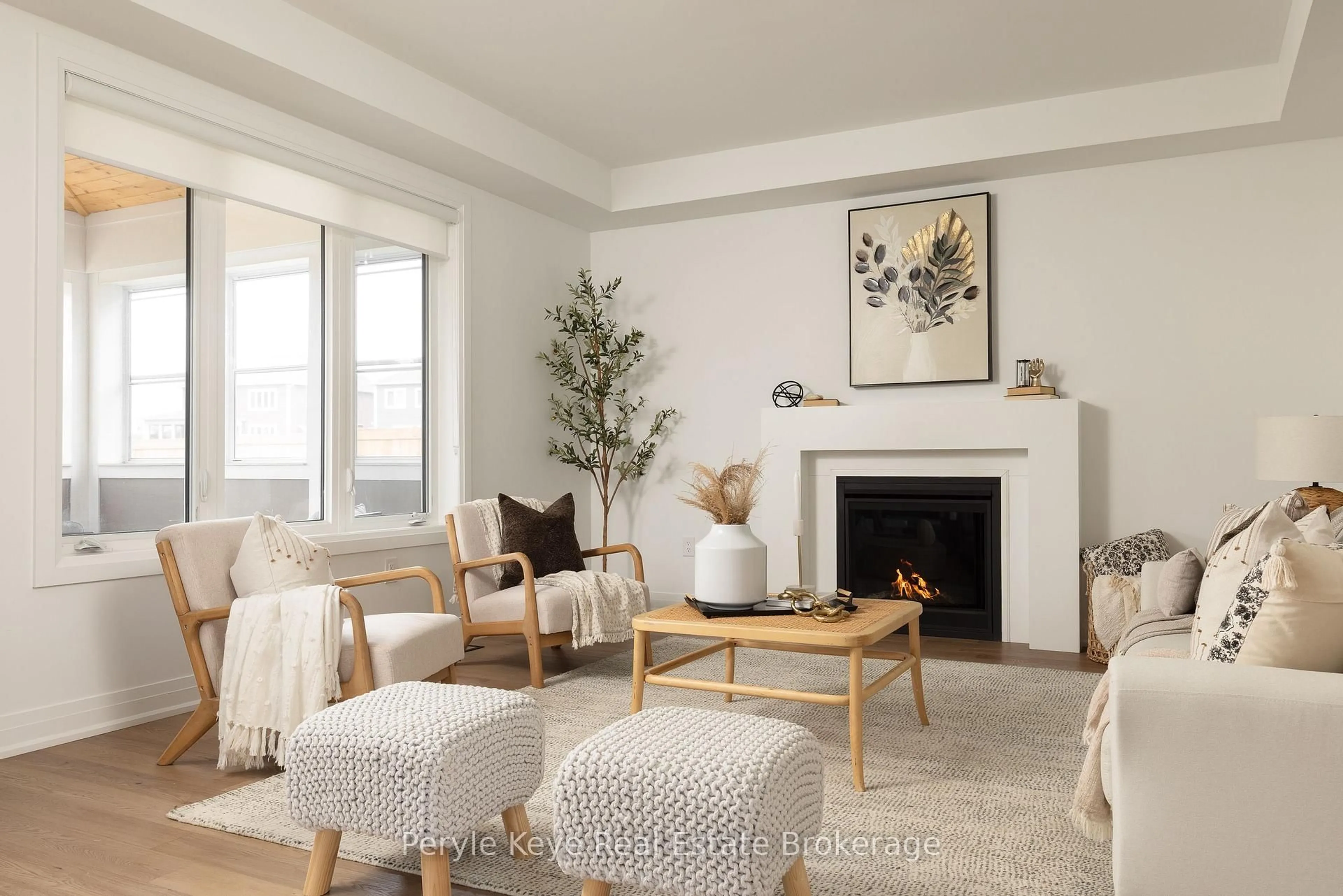 Living room with furniture, unknown for 10 Timms Gate, Bracebridge Ontario P1L 0N4
