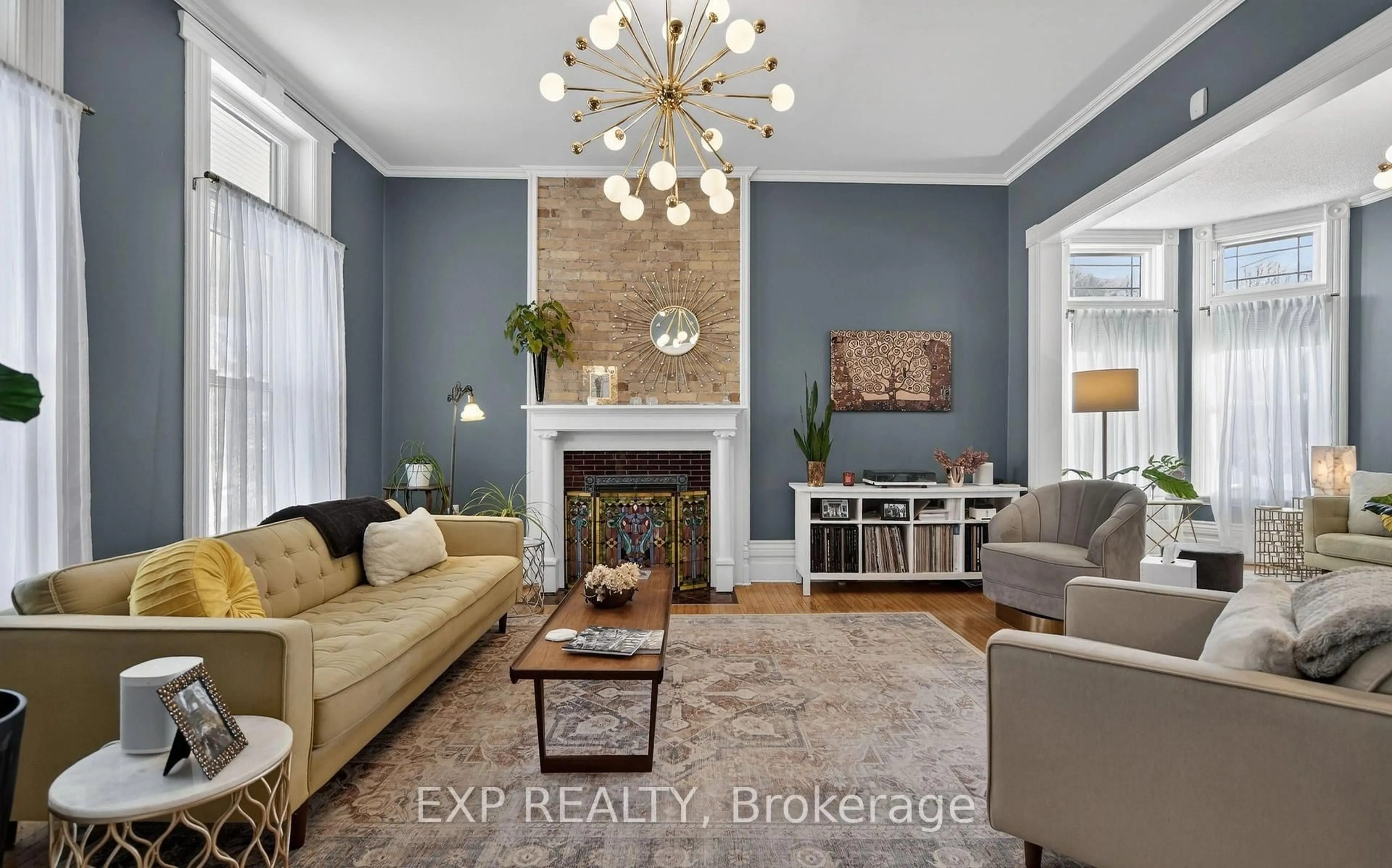 Living room with furniture, unknown for 307 Ridout St, London South Ontario N6C 3Y9