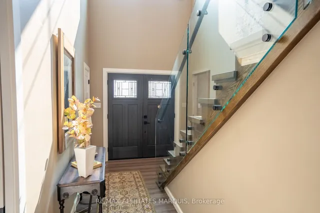 36 Church St, Westport 2
