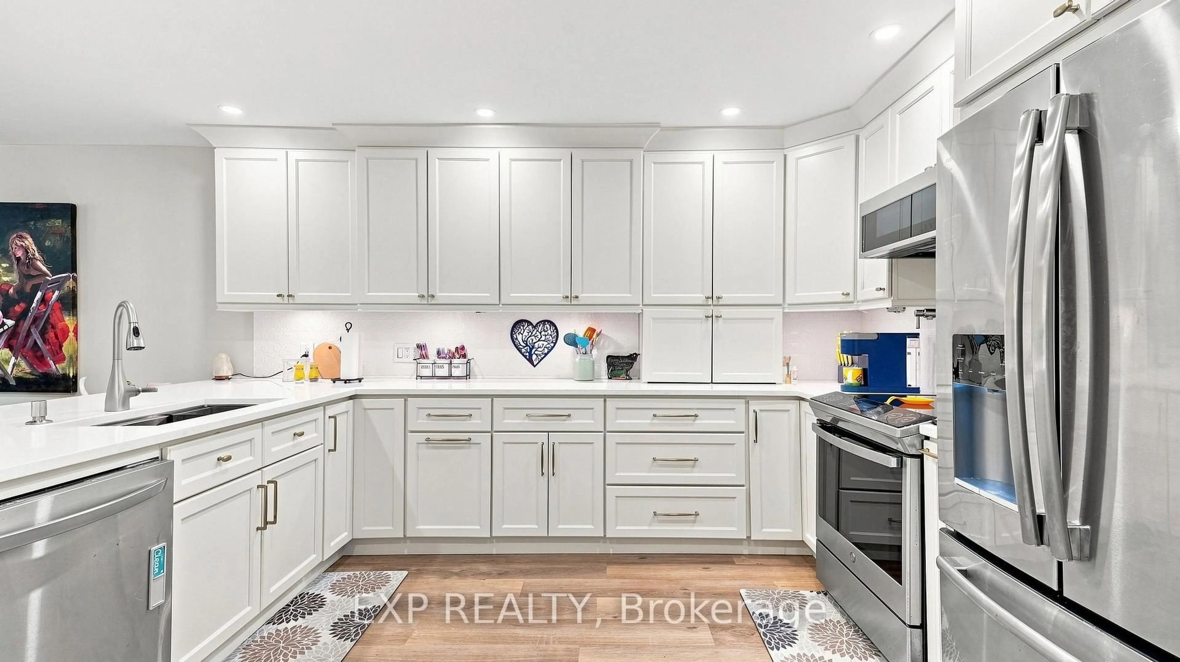 Unknown for 70 Main St #104, St. Catharines Ontario L2N 4T9