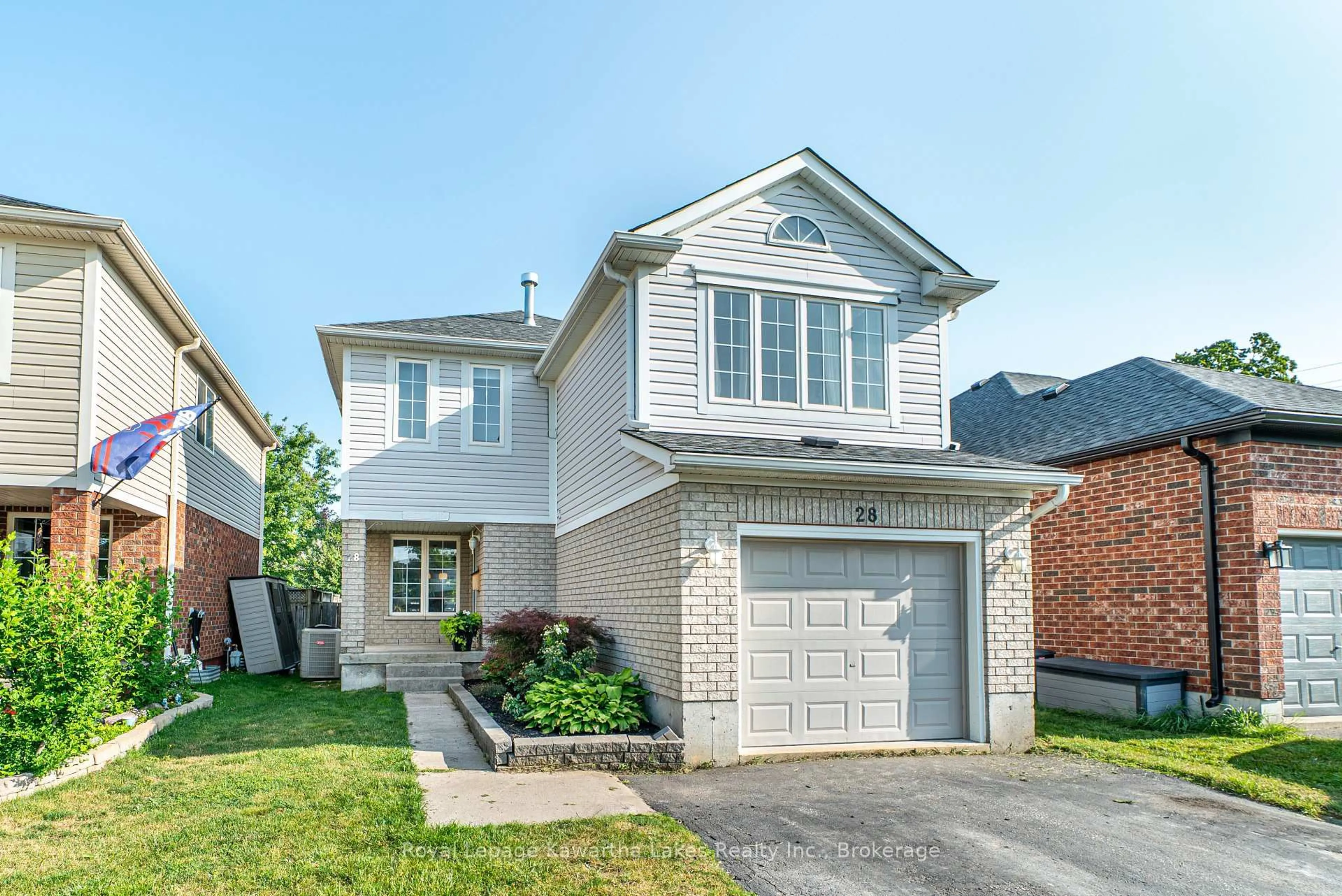 Home with brick exterior material, street for 28 Lang Crt, Kawartha Lakes Ontario K9V 6E5