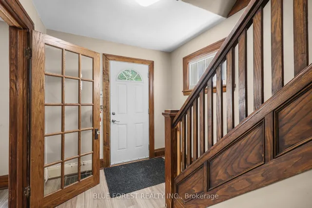 1047 Patricia St, London East 3