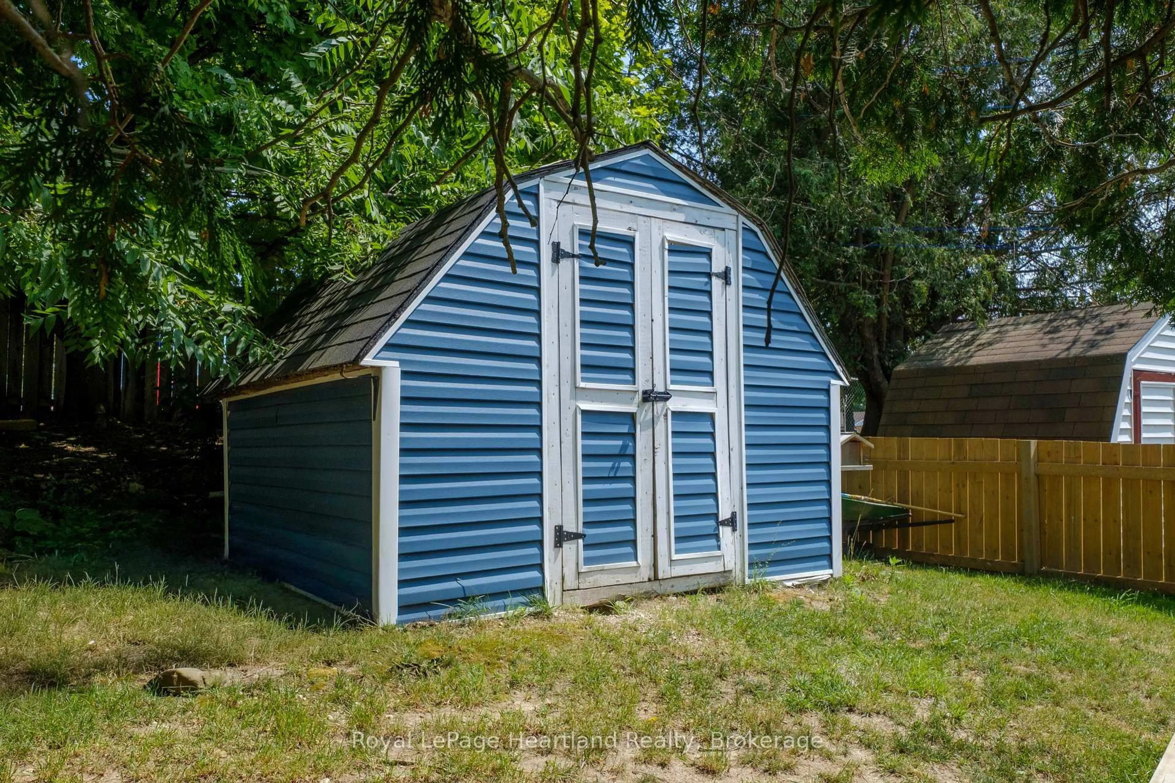 Shed for 109 Carling Terr, North Huron Ontario N0G 2W0