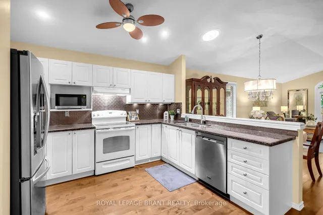 73 Morton Ave #10, Brantford 4