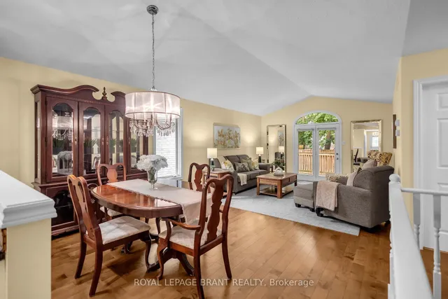 73 Morton Ave #10, Brantford 5