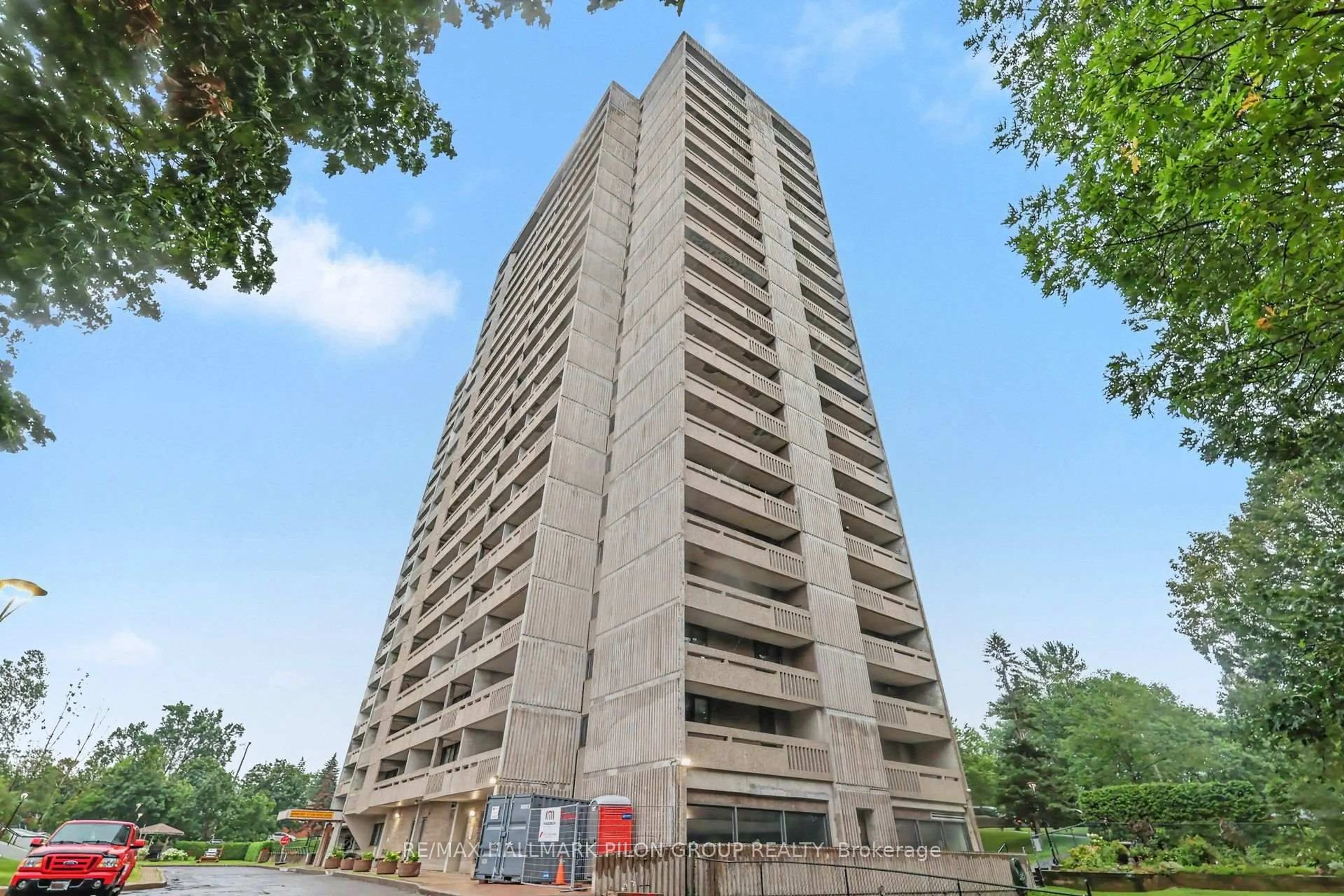 Unknown for 415 Greenview Ave #1305, Ottawa Ontario K2B 8G5